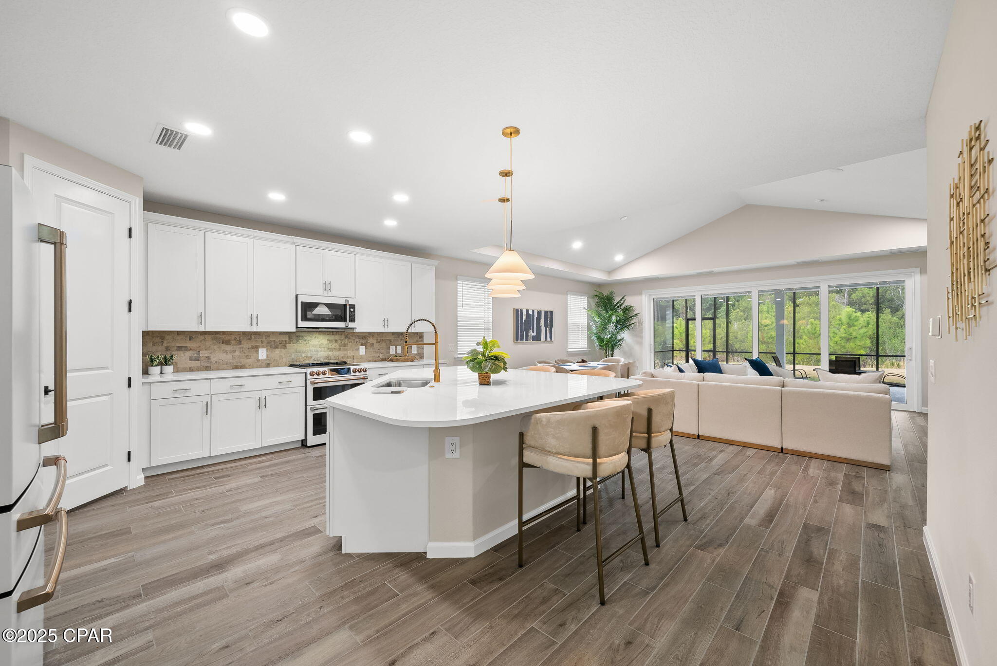 Panama City Beach, Florida, 32413, United States, 2 Bedrooms Bedrooms, ,3 BathroomsBathrooms,Residential,For Sale,2000700