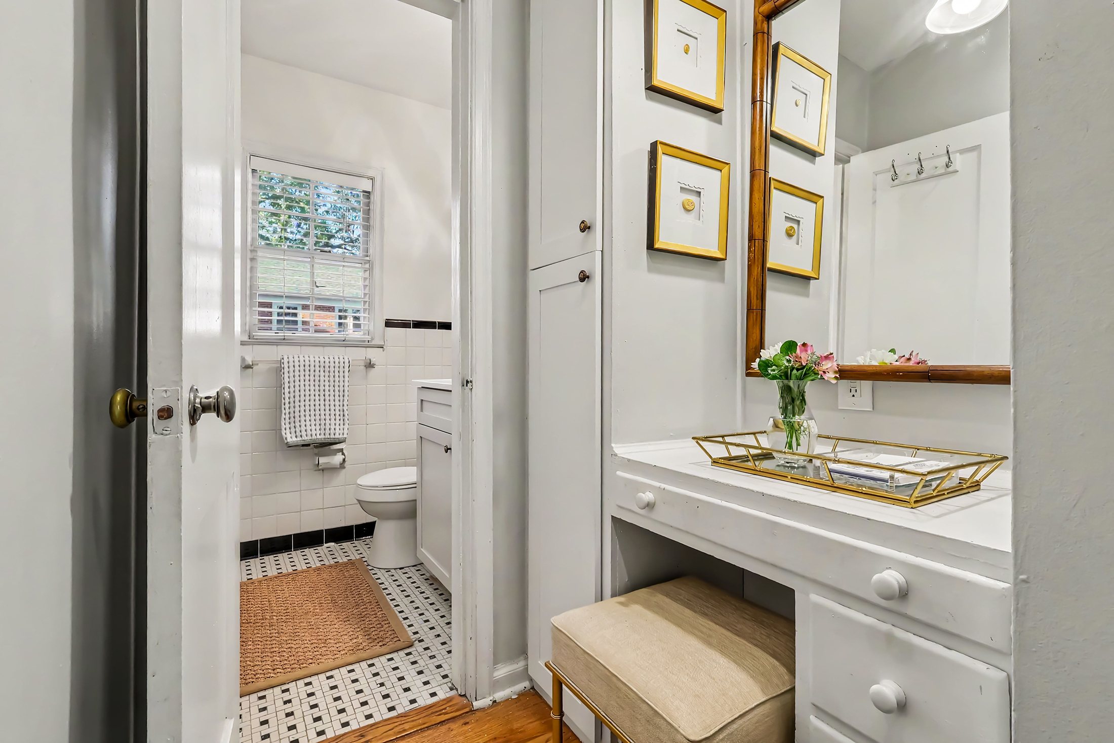  Recently Renovated Jewel Box Top Floor Condo in Gated Peachtree Orleans - 物件實景