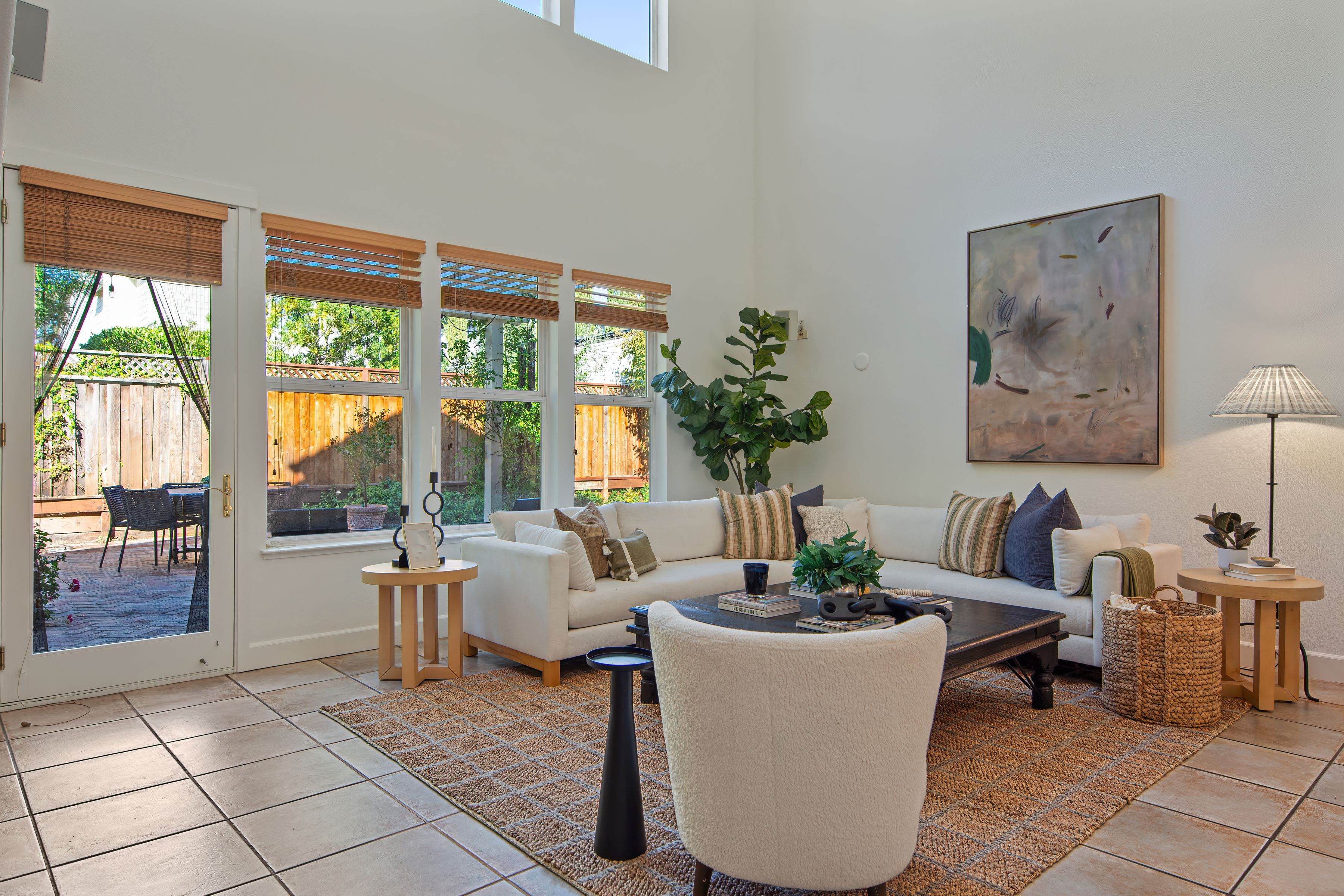 Spacious Home on Sonoma