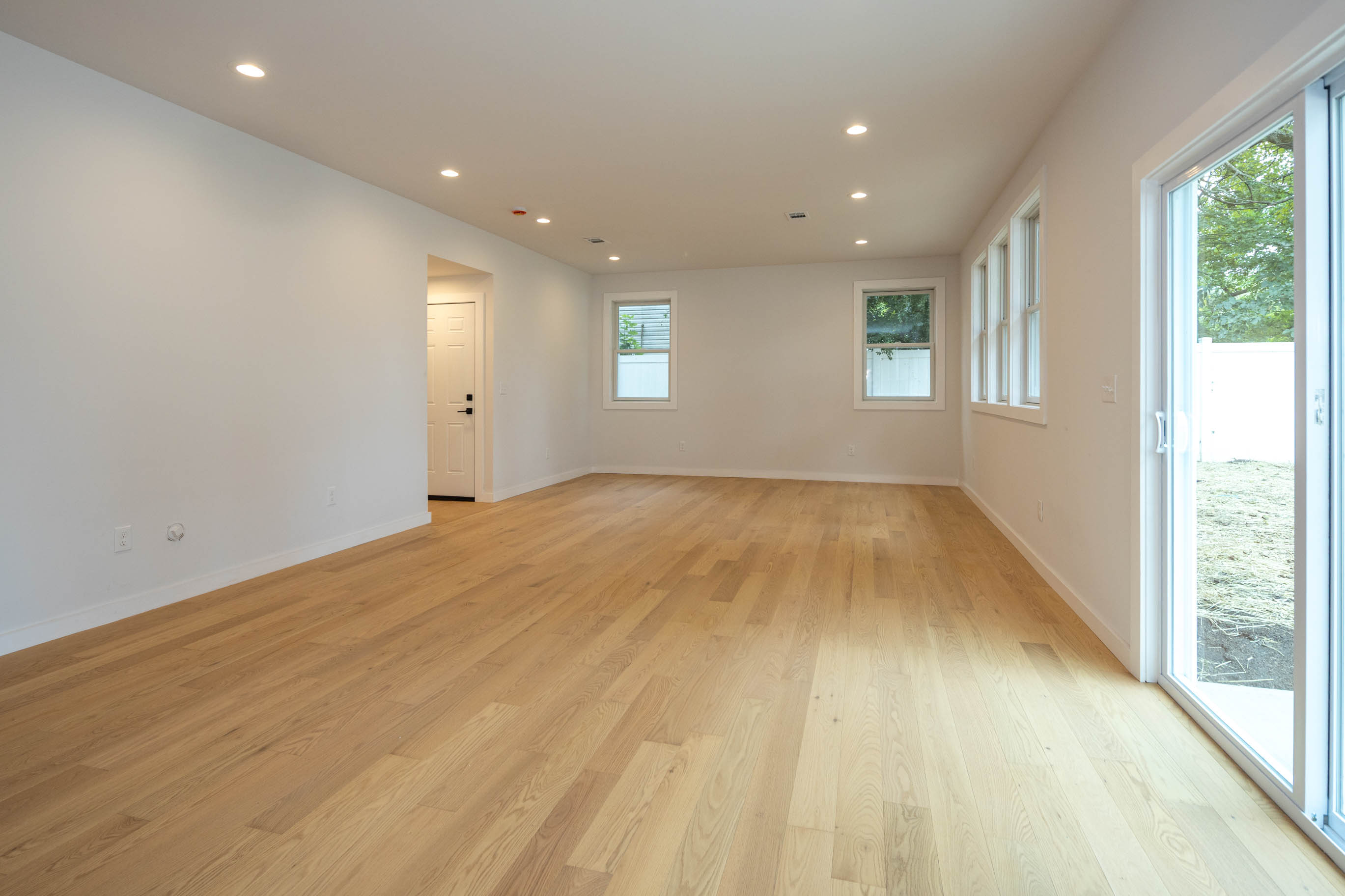 Edison, New Jersey, 08817, United States, 5 Bedrooms Bedrooms, ,4 BathroomsBathrooms,Residential,For Sale,1943098