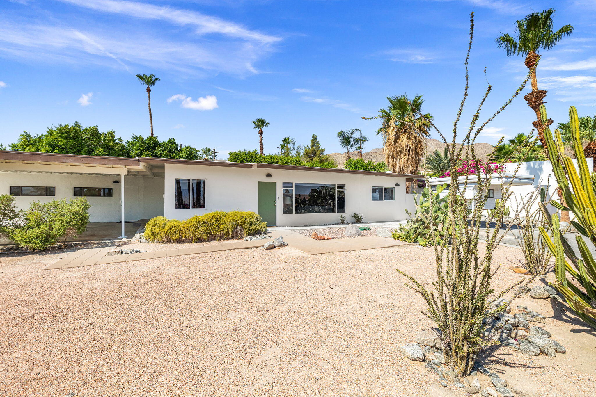 Cathedral City, California, 92234, United States, 3 Bedrooms Bedrooms, ,3 BathroomsBathrooms,Residential,For Sale,1896973