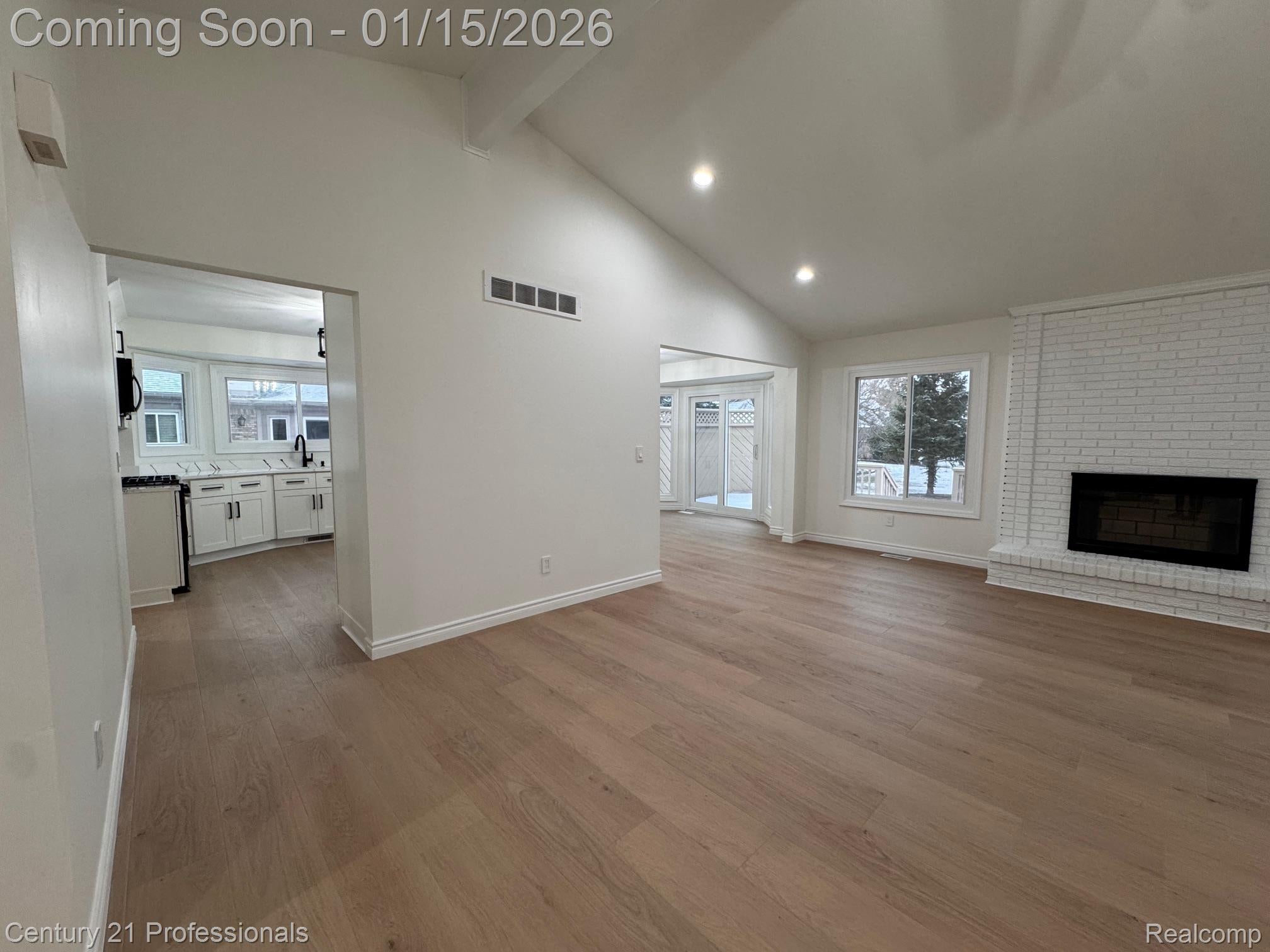 SterlingHeights, Michigan, 48310, United States, 3 Bedrooms Bedrooms, ,3 BathroomsBathrooms,Residential,For Sale,2010061