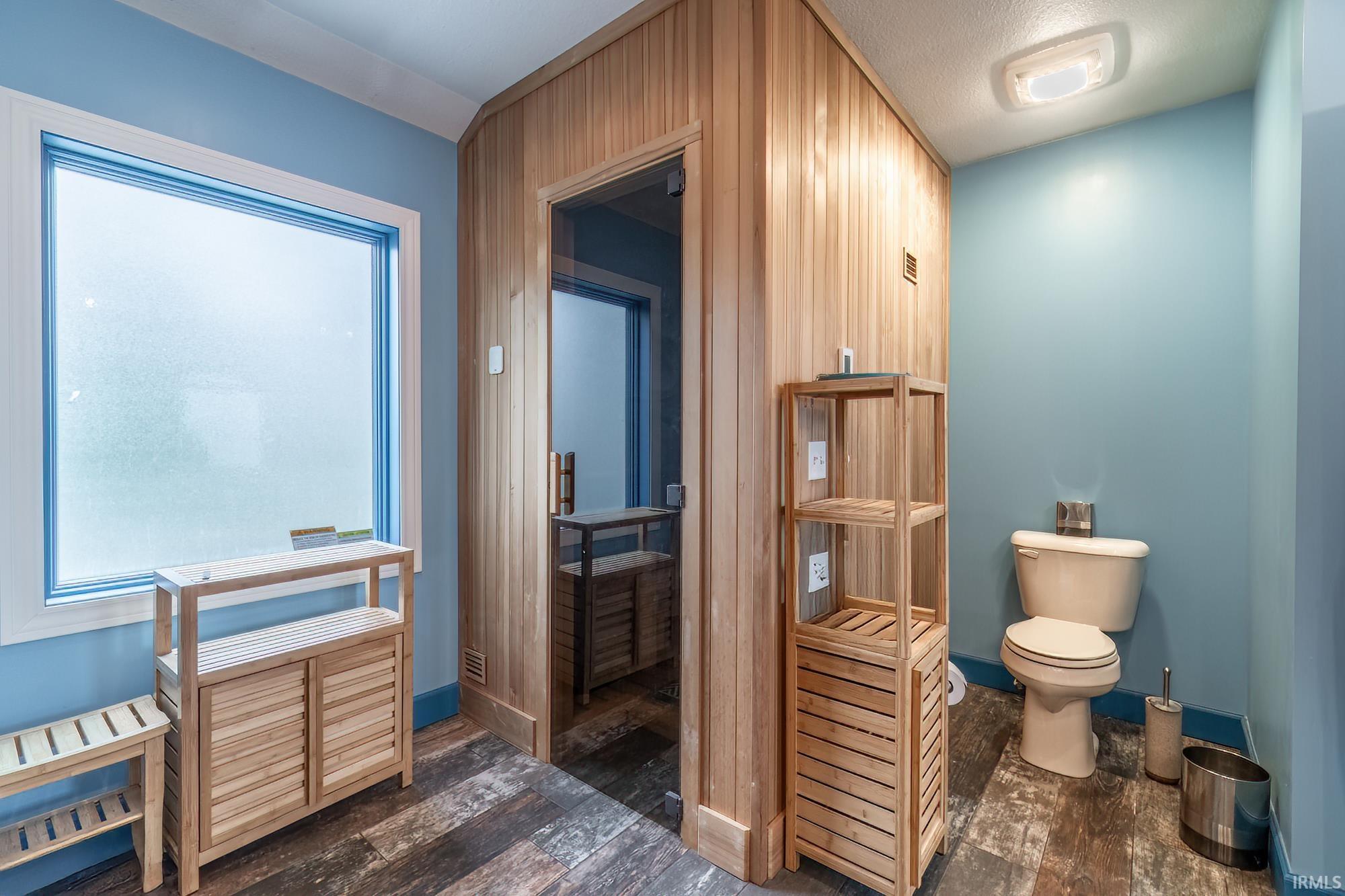 Fremont, Indiana, 46737, United States, 3 Bedrooms Bedrooms, ,3 BathroomsBathrooms,Residential,For Sale,1980112