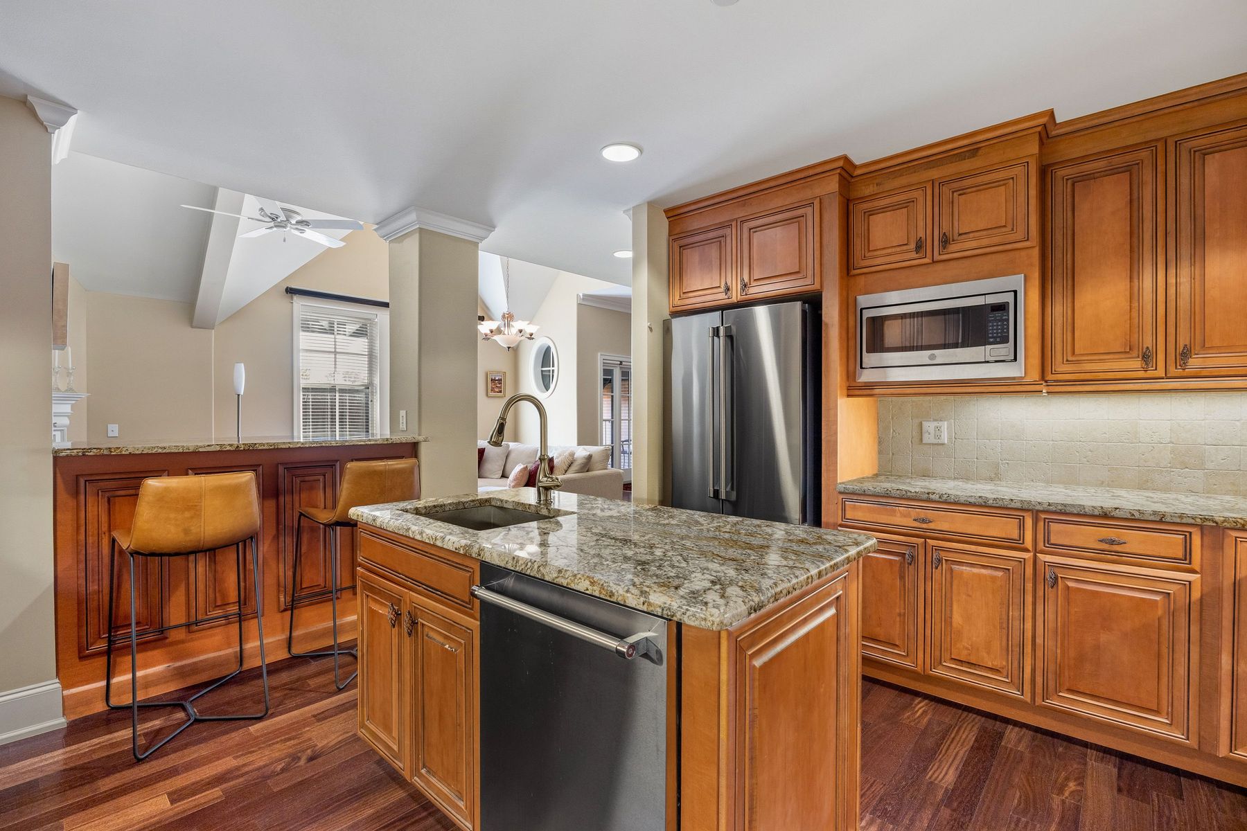  115 East Montgomery Avenue, Ardmore, PA 19003 - 物件實景