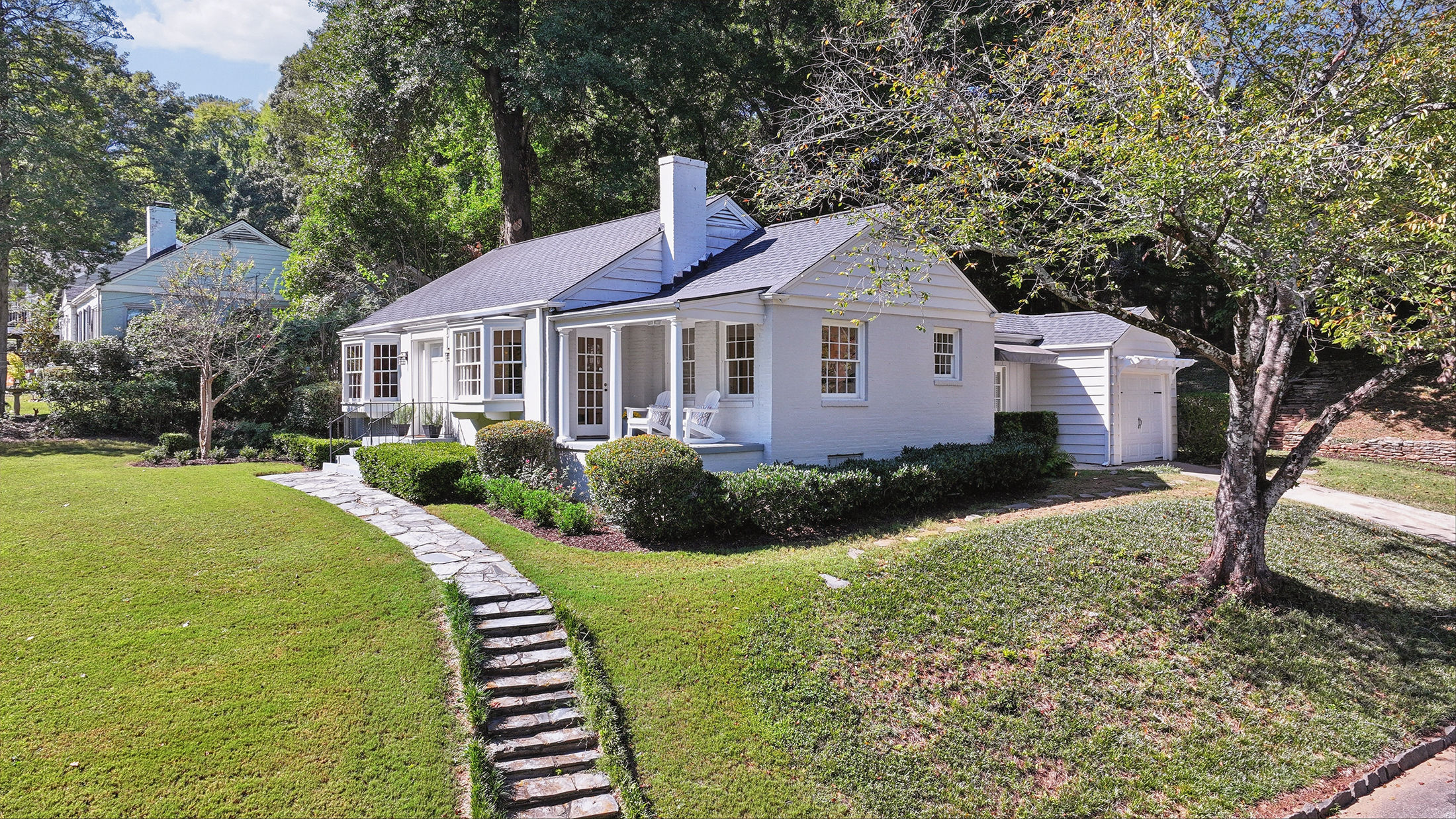  Charming Loring Heights Bungalow in a Park-side Setting - 物件實景