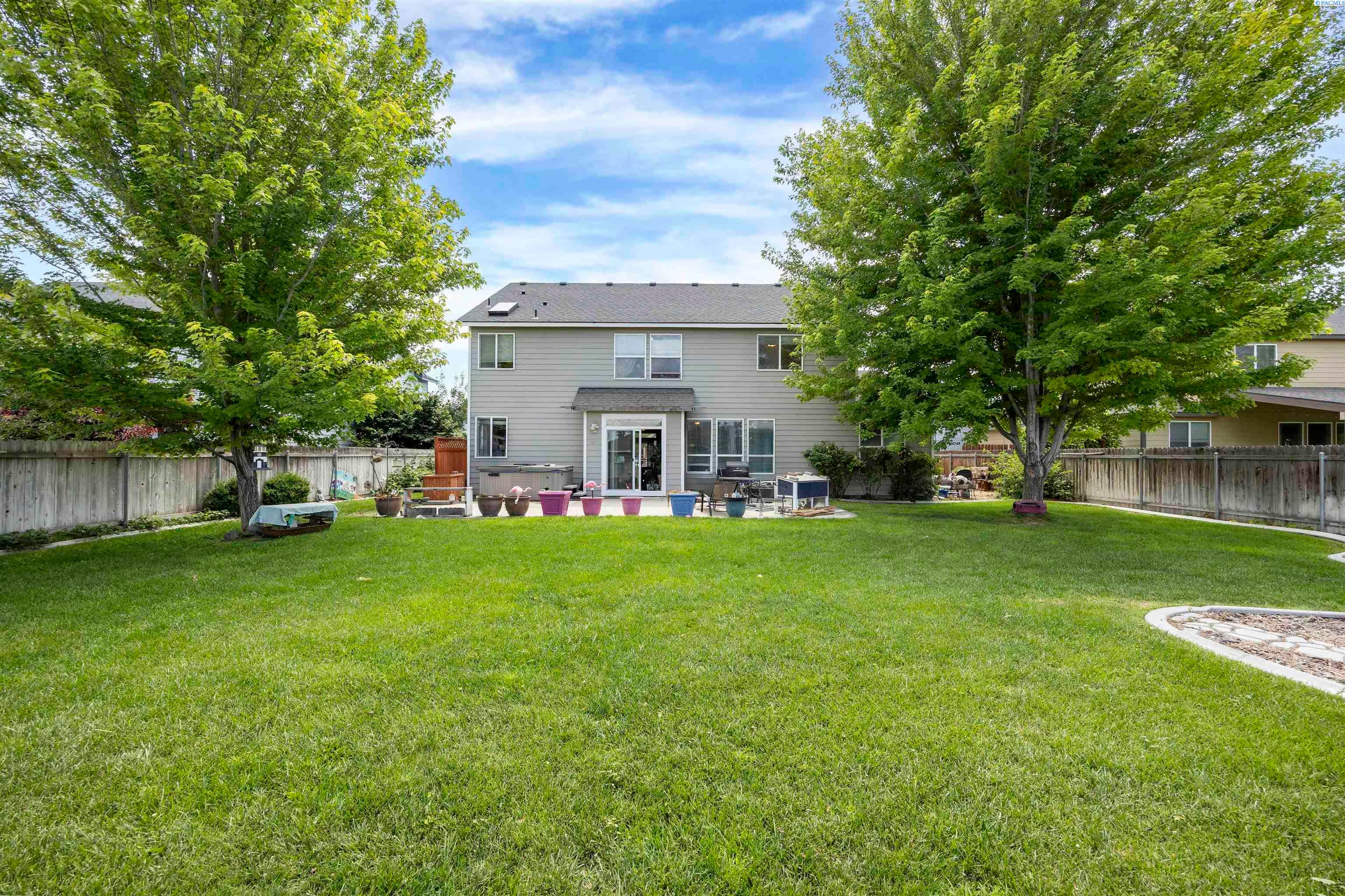Pasco, Washington, 99301, United States, 5 Bedrooms Bedrooms, ,3 BathroomsBathrooms,Residential,For Sale,1921560