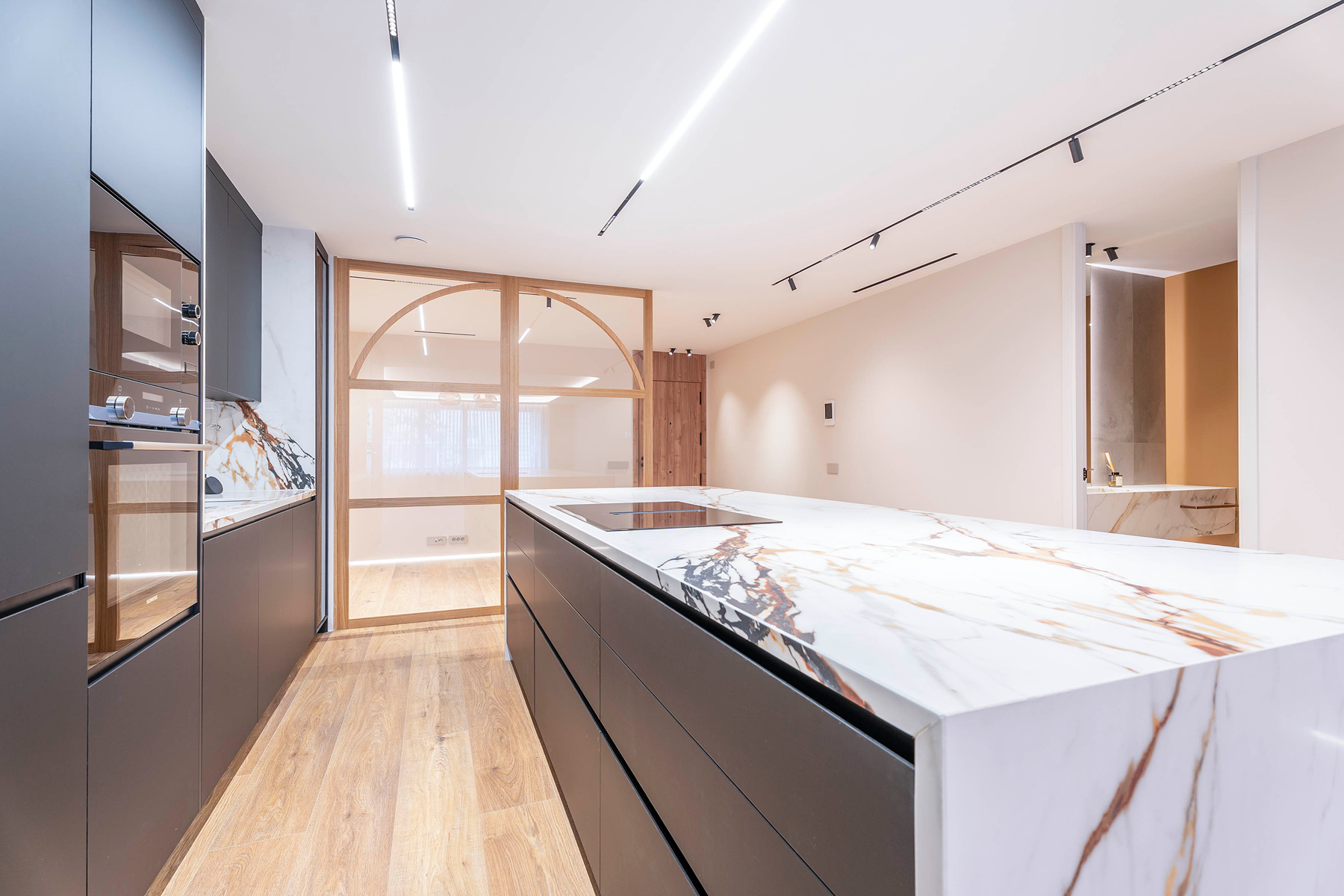  3 bedroom apartment on Lagasca Street - 物件實景