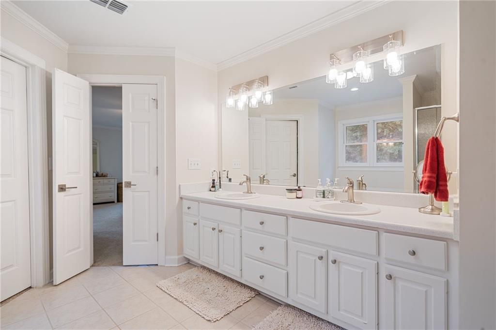 Loganville, Georgia, 30052, United States, 4 Bedrooms Bedrooms, ,4 BathroomsBathrooms,Residential,For Sale,2007838