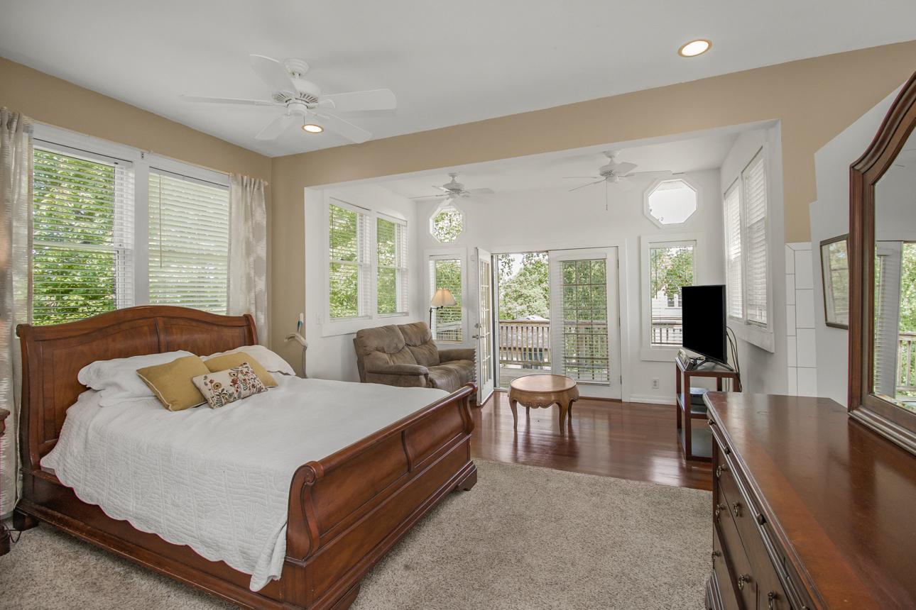 Saint Paul, Minnesota, 55104, United States, 5 Bedrooms Bedrooms, ,3 BathroomsBathrooms,Residential,For Sale,1947967