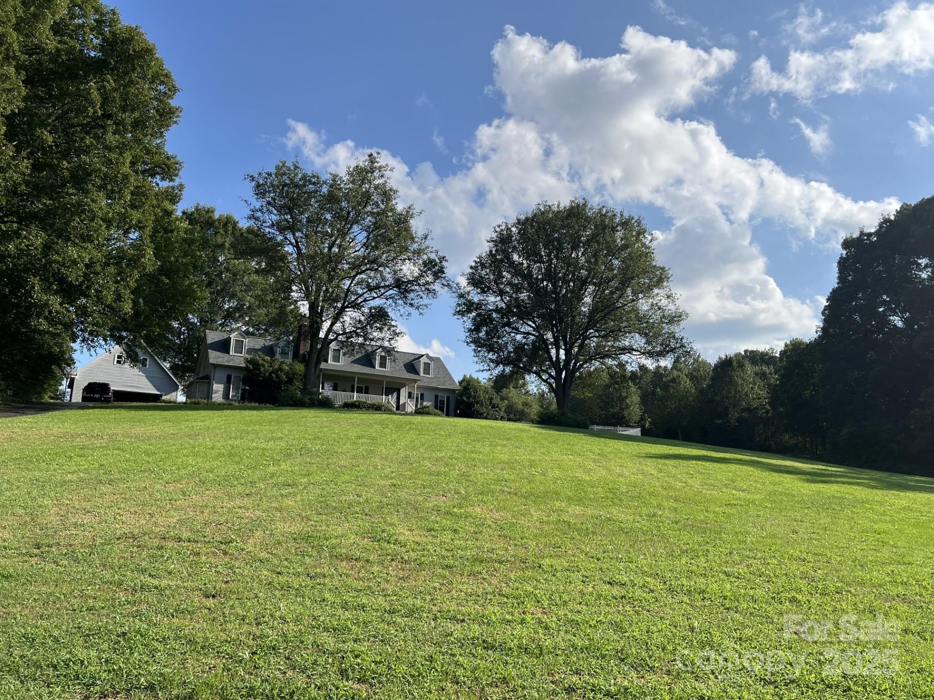Stanfield, North Carolina, 28163, United States, 3 Bedrooms Bedrooms, ,3 BathroomsBathrooms,Residential,For Sale,1817214