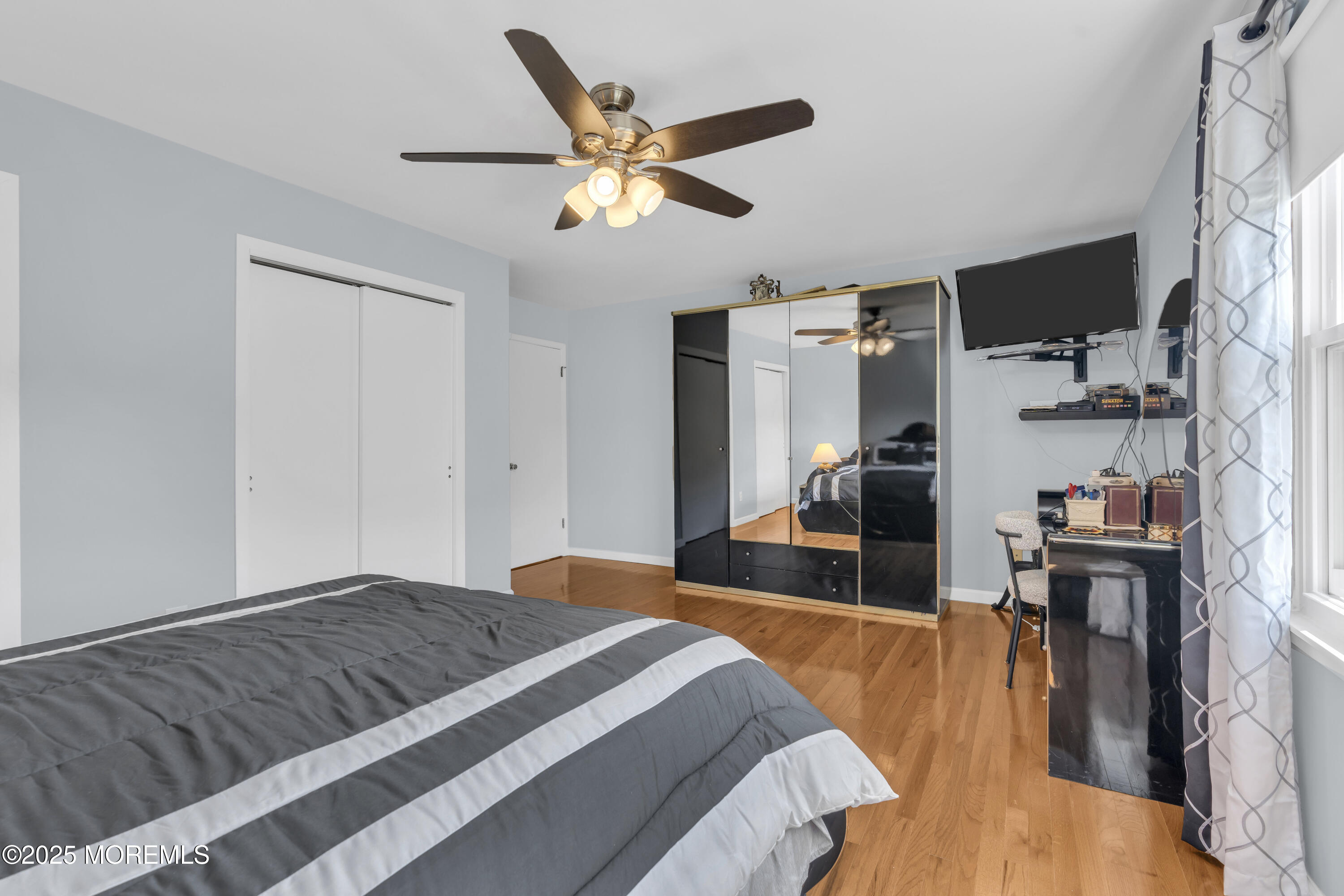 Hazlet, New Jersey, 07734, United States, 4 Bedrooms Bedrooms, ,2 BathroomsBathrooms,Residential,For Sale,1916548
