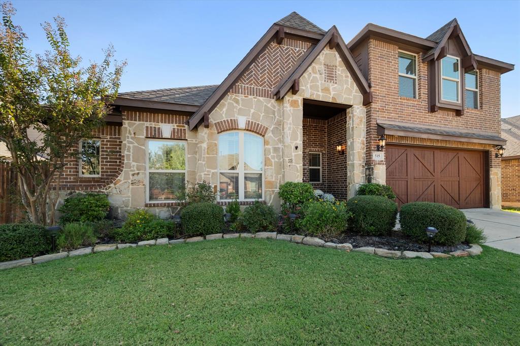 Mansfield, Texas, 76063, United States, 5 Bedrooms Bedrooms, ,3 BathroomsBathrooms,Residential,For Sale,1968843