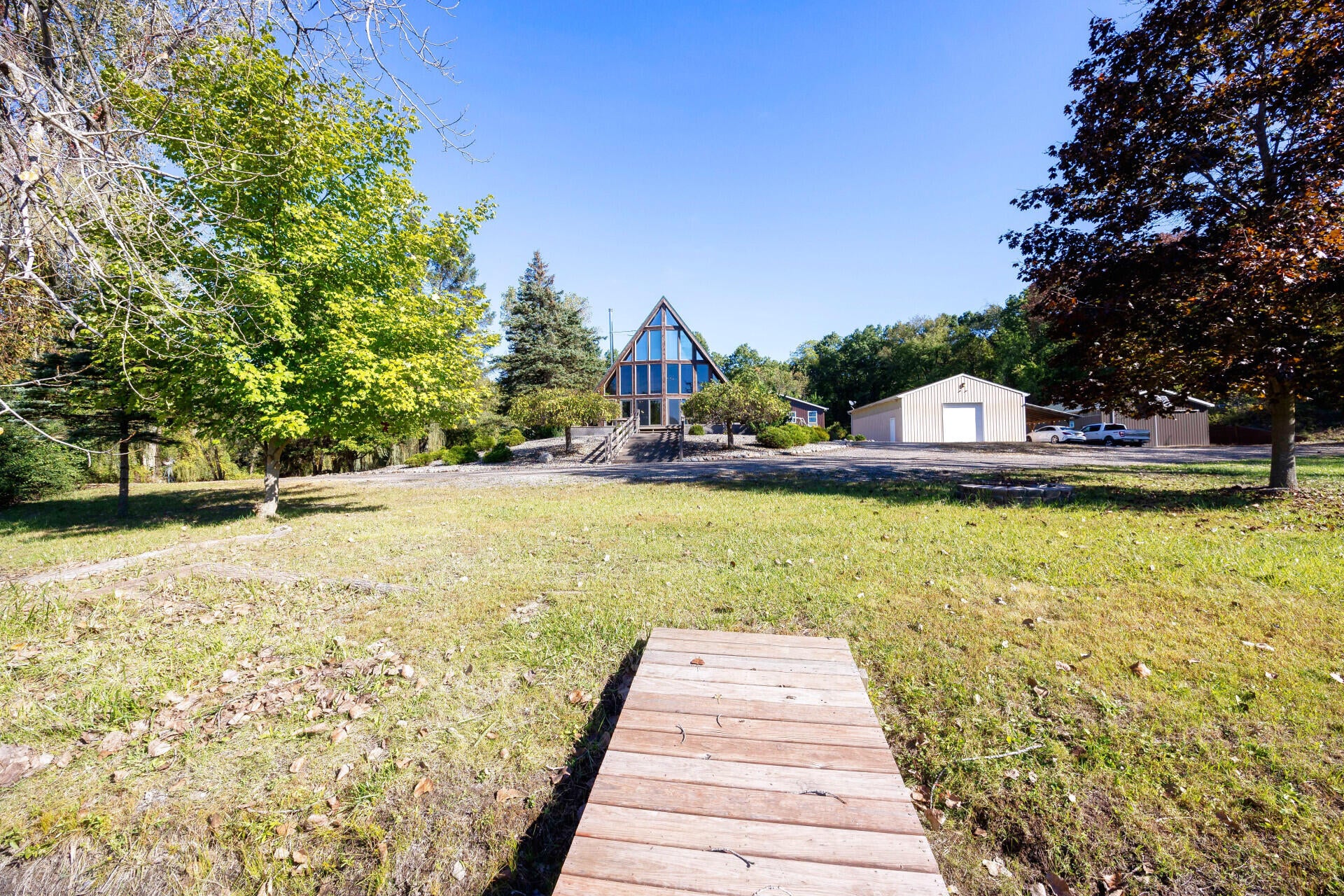 Brooklyn, Michigan, 49230, United States, 3 Bedrooms Bedrooms, ,3 BathroomsBathrooms,Residential,For Sale,1991046