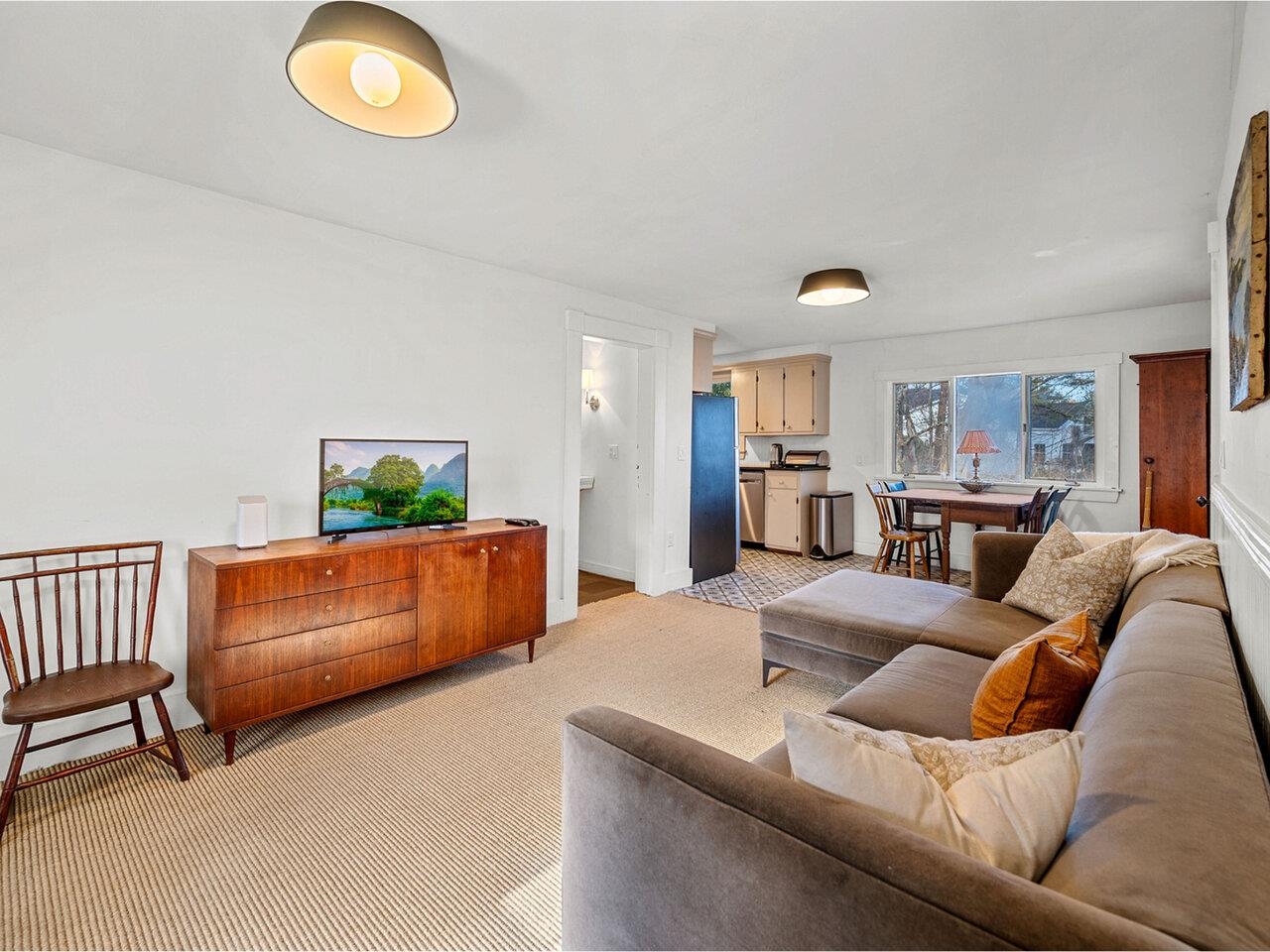 Greensboro, Vermont, 05841, United States, 3 Bedrooms Bedrooms, ,3 BathroomsBathrooms,Residential,For Sale,1990867