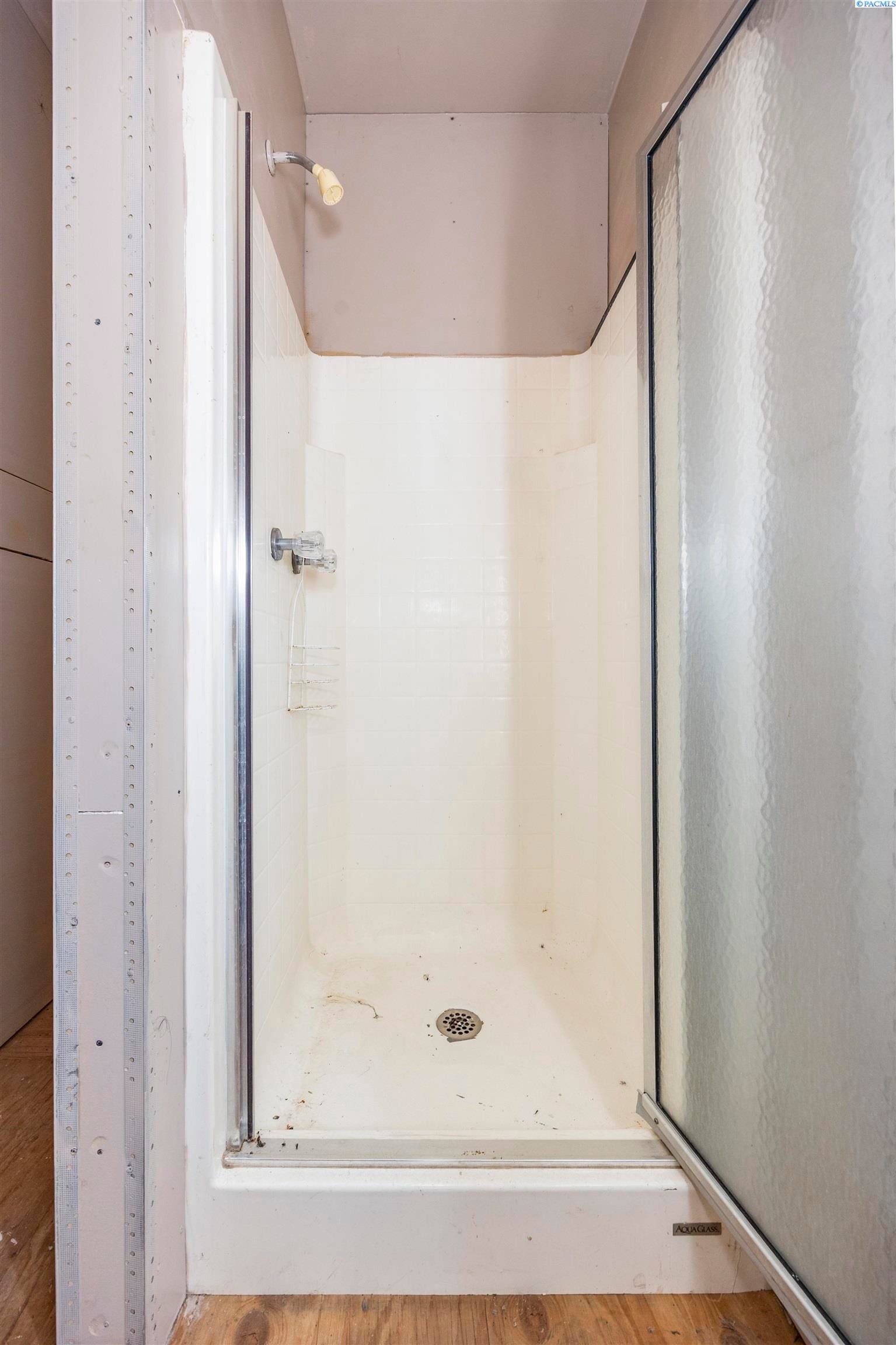 Benton City, Washington, 99320, United States, 3 Bedrooms Bedrooms, ,2 BathroomsBathrooms,Residential,For Sale,1998033