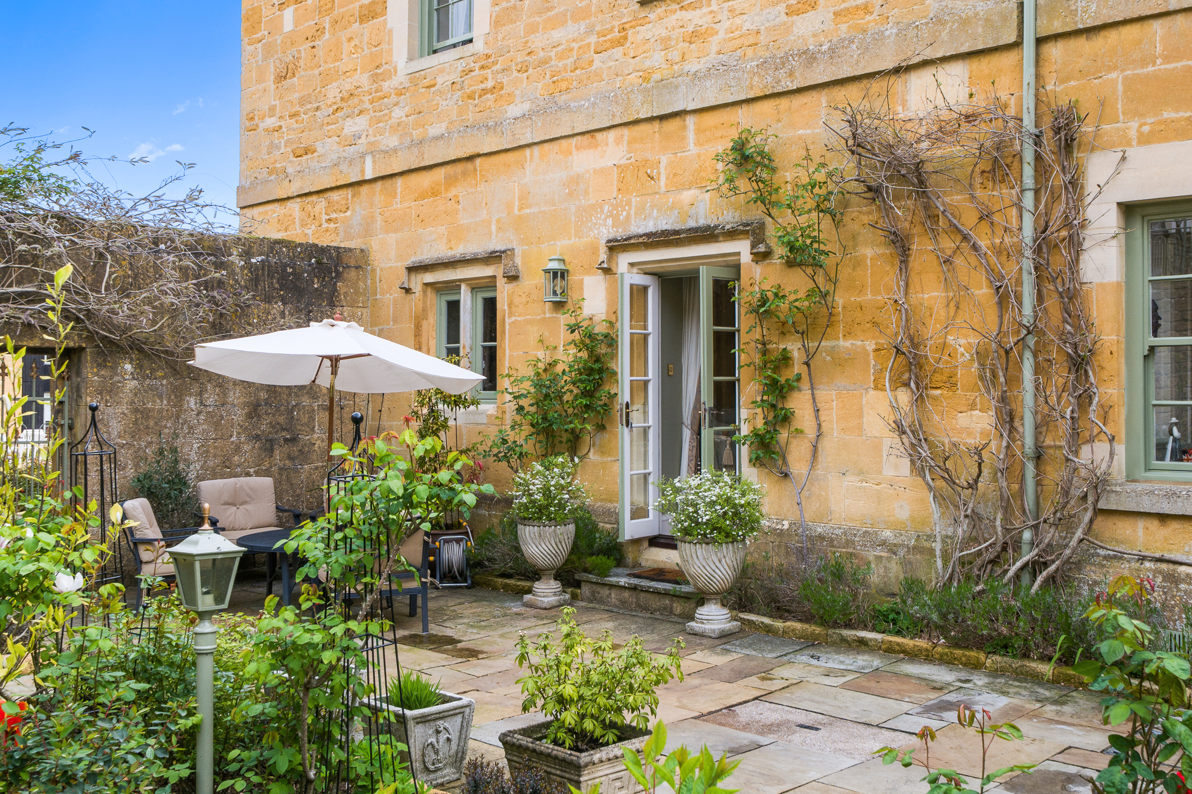  A Handsome Cotswold House Set Within the Parkland of Northwick Estate - 物件實景
