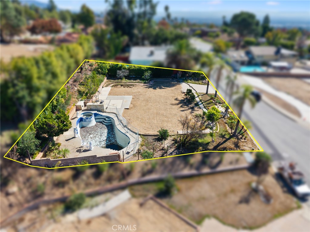 Pasadena, California, 91107, United States, 4 Bedrooms Bedrooms, ,3 BathroomsBathrooms,Residential,For Sale,1989049