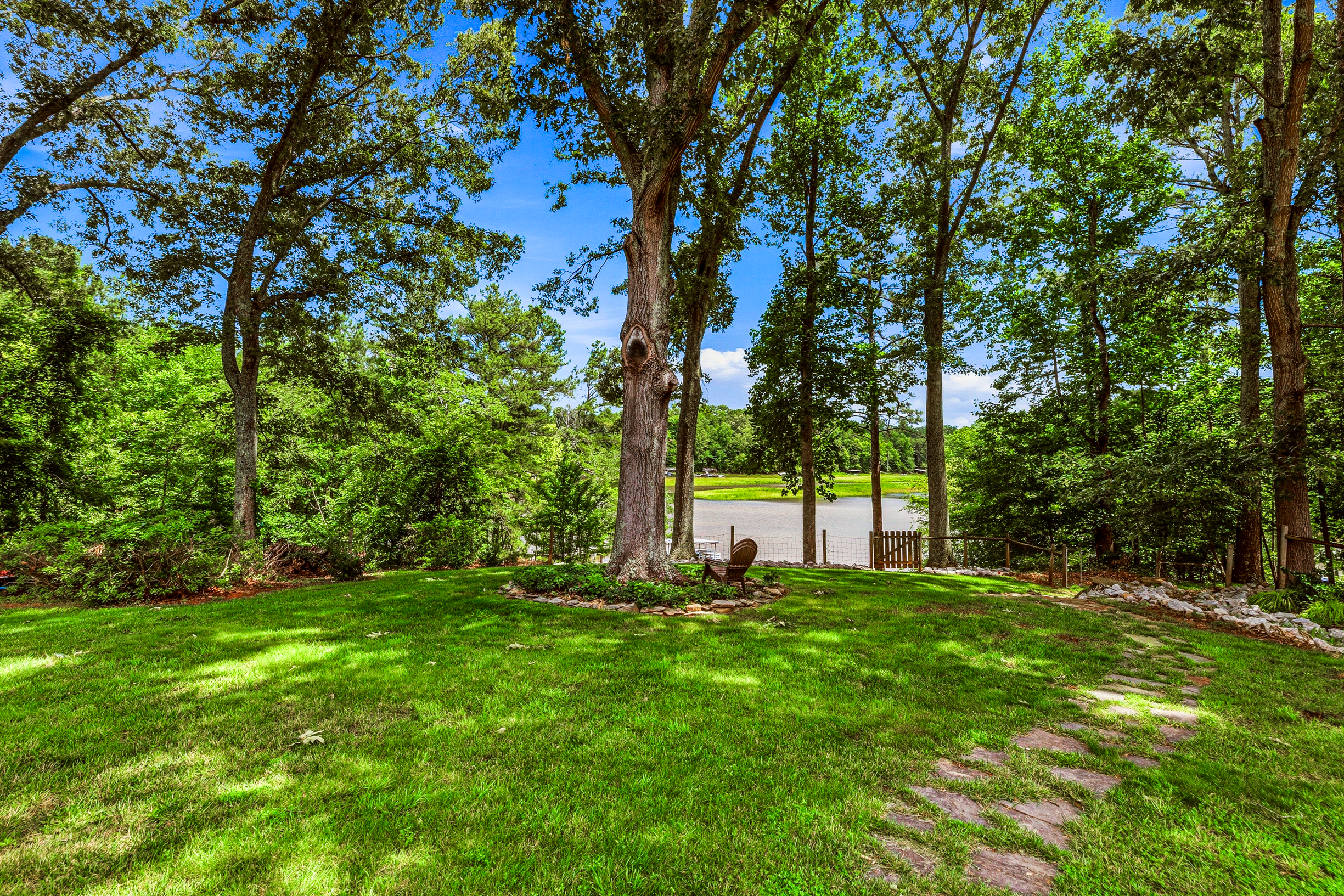  Private Lake Lanier Retreat - 物件實景