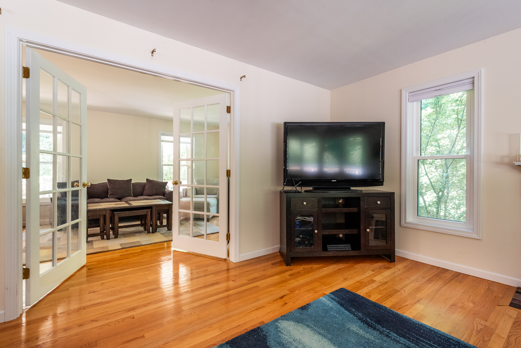  Classic Colonial Nestled on 3 Private Acres in Autumn Ridge - 物件實景