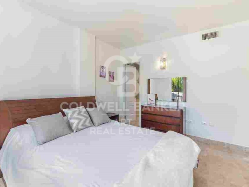 Marbella, Andalusia, ES, 3 Bedrooms Bedrooms, ,3 BathroomsBathrooms,Residential,For Sale,1767778