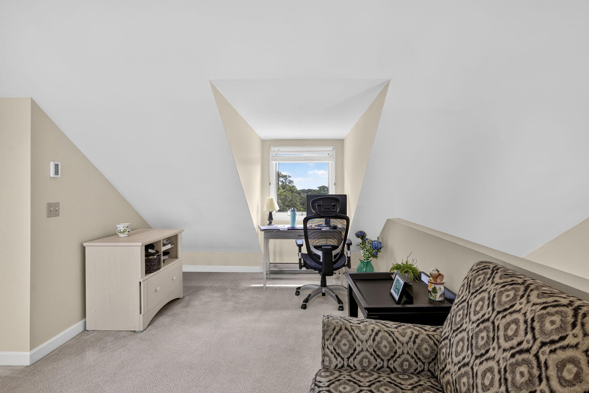  114 Tupper Road UNIT 2A - 物件實景