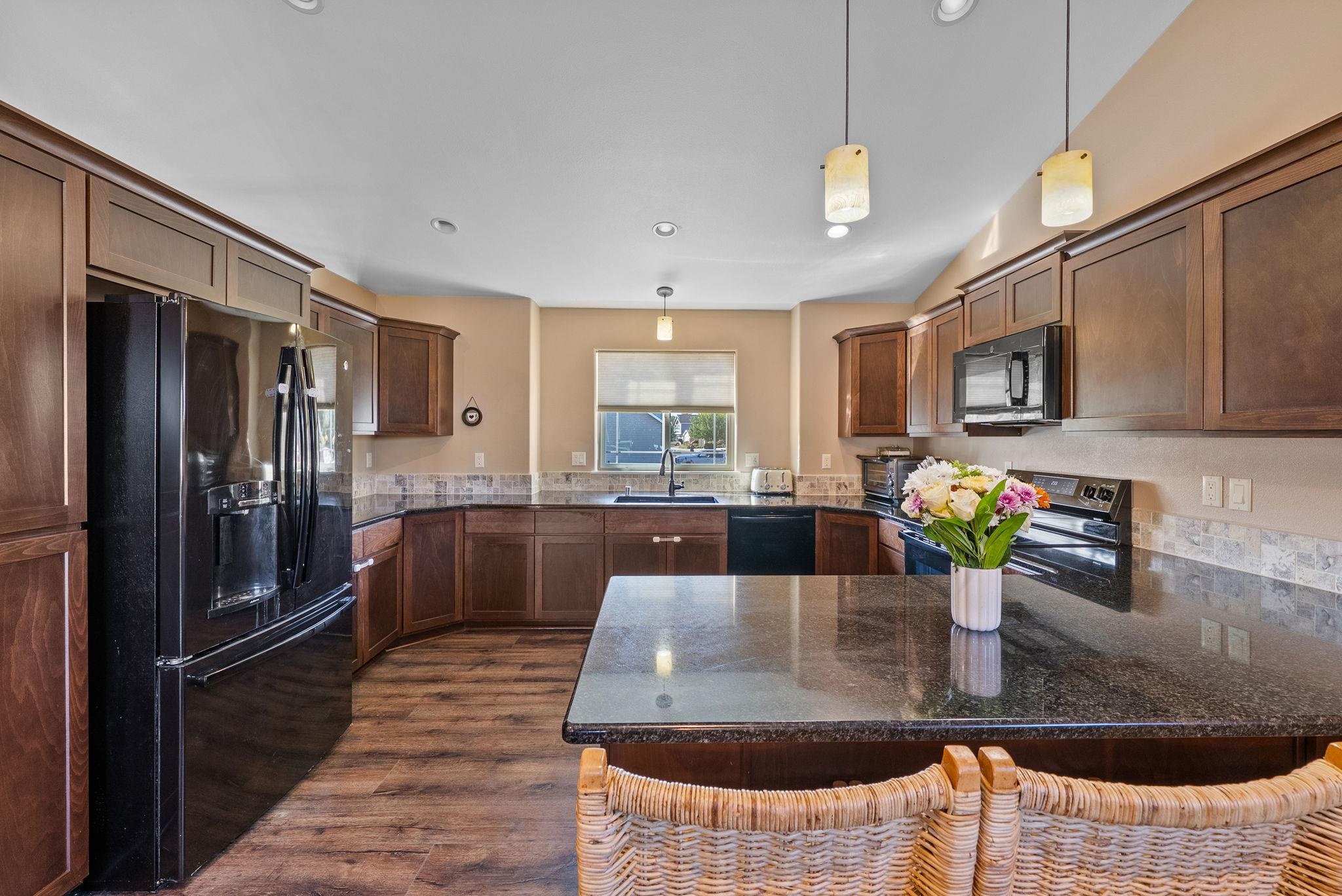 Cheney, Washington, 99004, United States, 4 Bedrooms Bedrooms, ,3 BathroomsBathrooms,Residential,For Sale,1978088