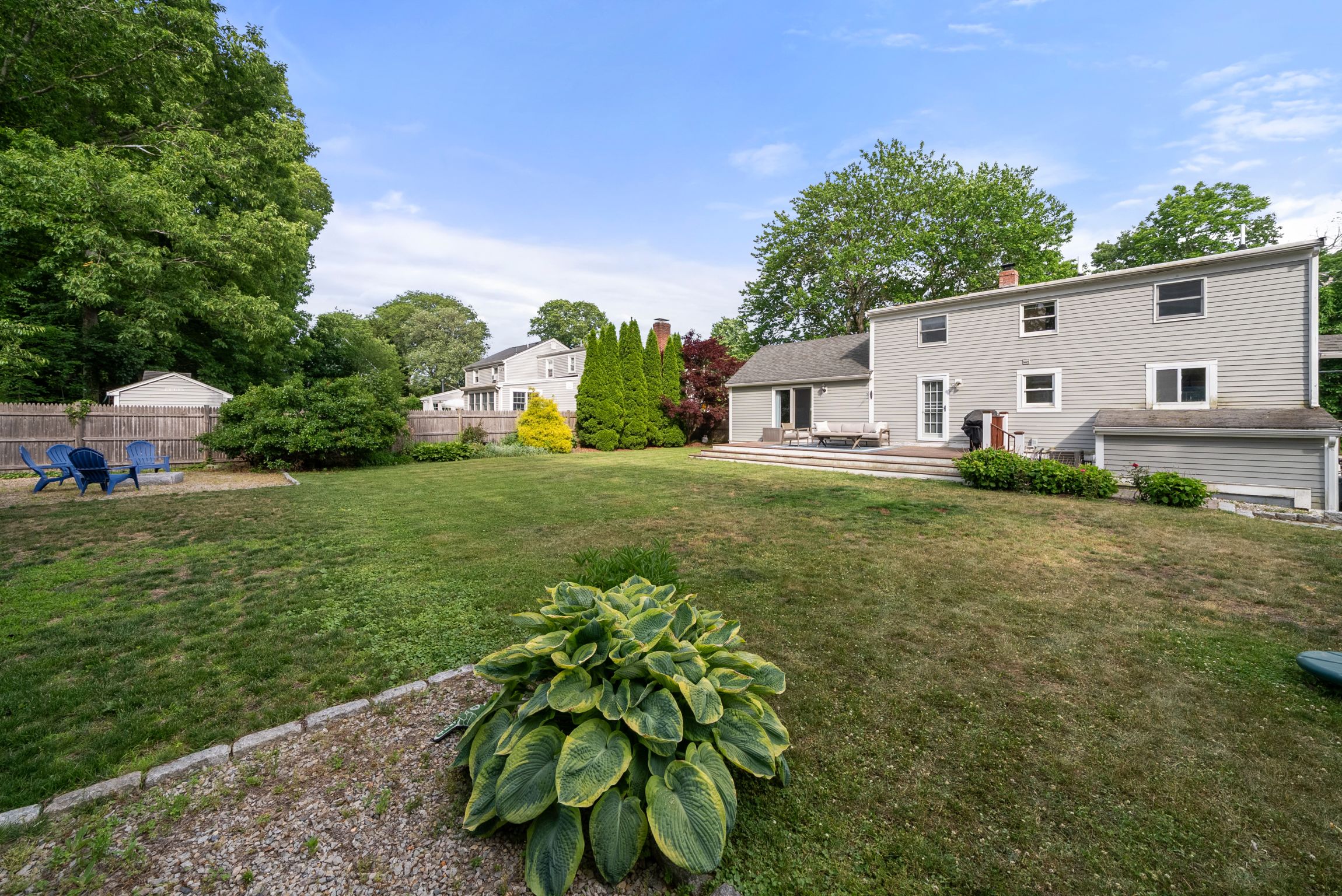  169 Pond St, Cohasset, MA, 02025 - 物件實景
