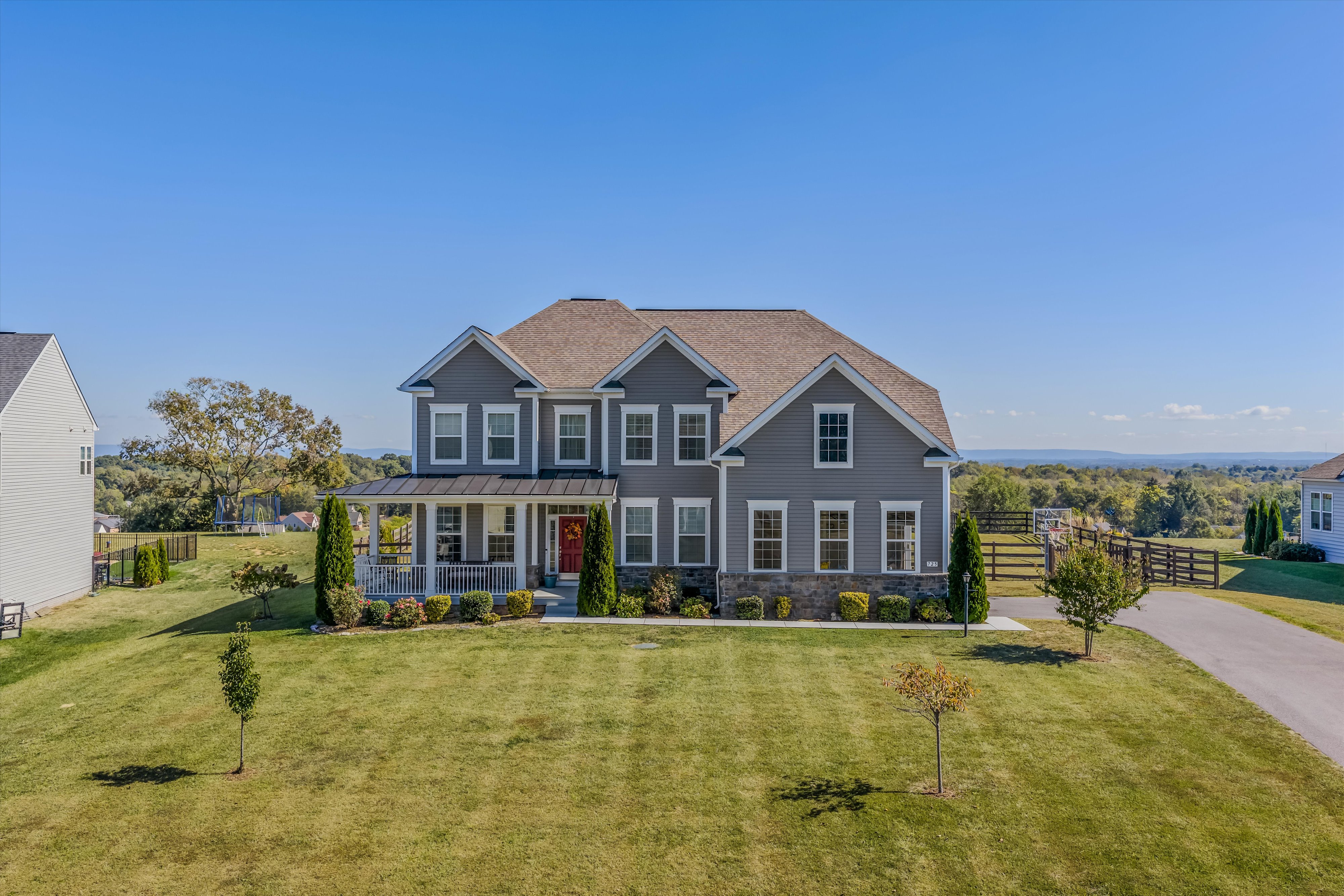 Matinsburg, West Virginia, 25403, United States, 4 Bedrooms Bedrooms, ,Residential,For Sale,1977883