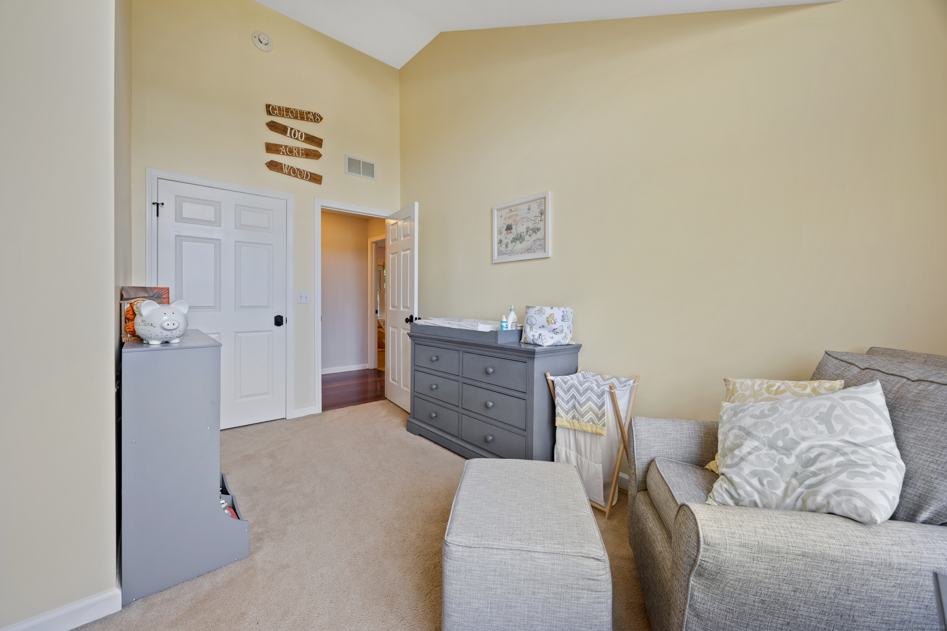 Naugatuck, Connecticut, 06770, United States, 4 Bedrooms Bedrooms, ,3 BathroomsBathrooms,Residential,For Sale,1938960