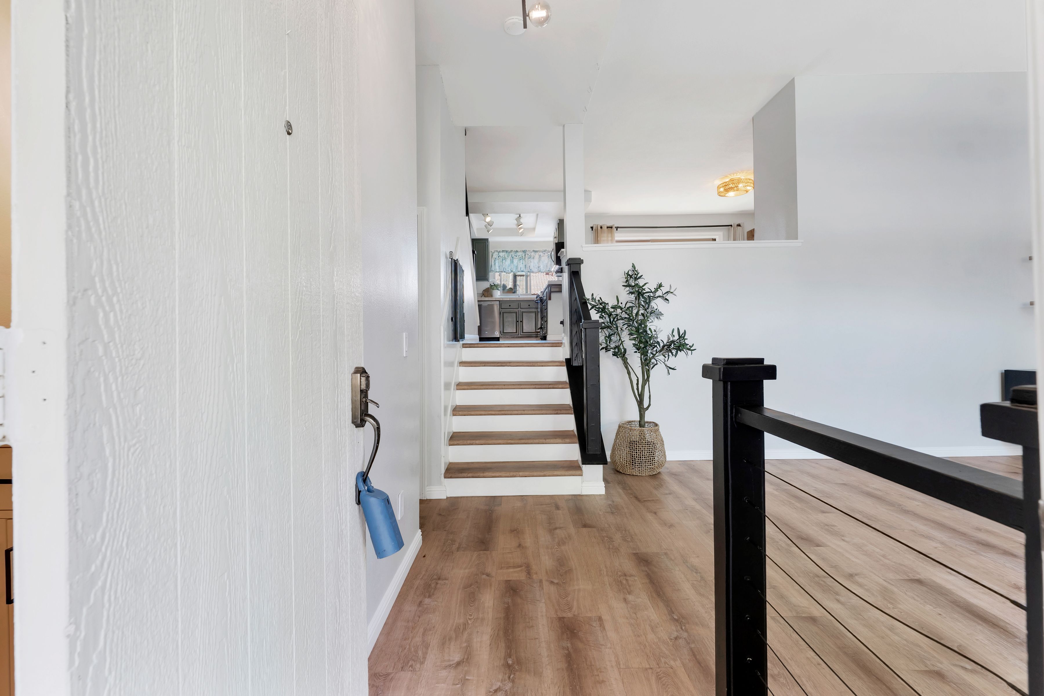  2445 Chandler Avenue, #3, Simi Valley - 物件實景
