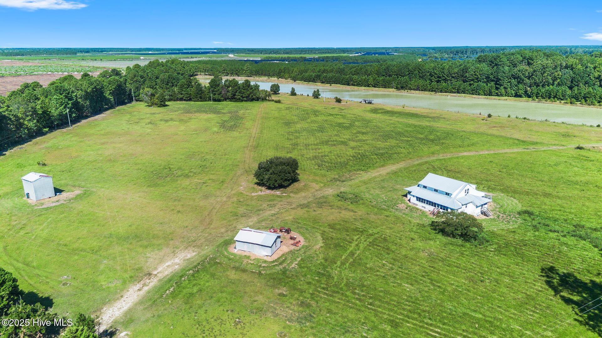 Harrells, North Carolina, 28444, United States, 4 Bedrooms Bedrooms, ,5 BathroomsBathrooms,Residential,For Sale,1955084