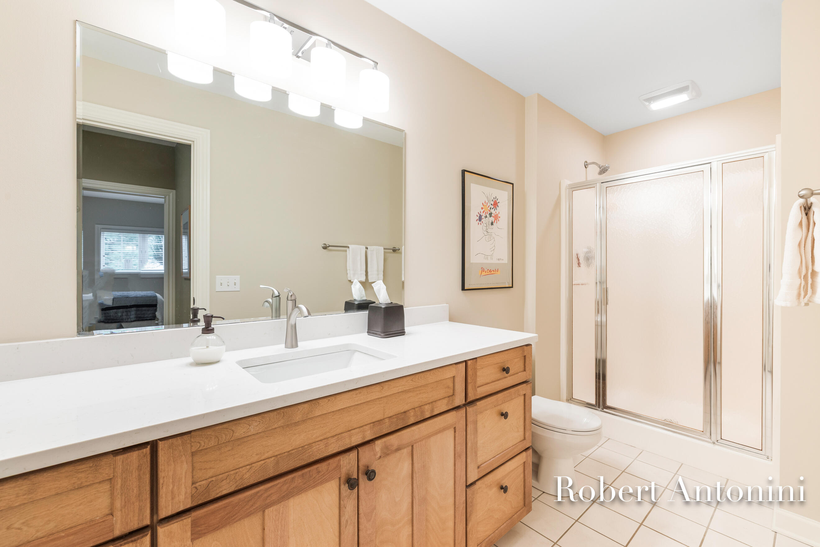 Grand Rapids, Michigan, 49525, United States, 5 Bedrooms Bedrooms, ,4 BathroomsBathrooms,Residential,For Sale,1837852