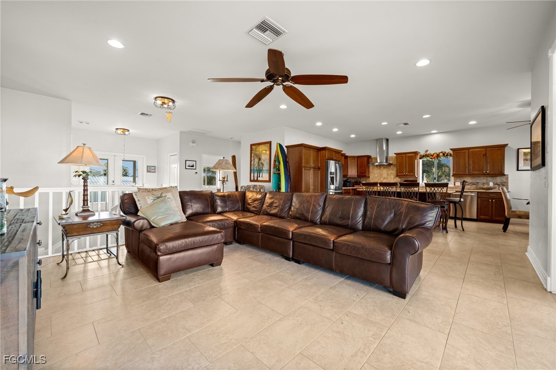 St James City, Florida, 33956, United States, 3 Bedrooms Bedrooms, ,3 BathroomsBathrooms,Residential,For Sale,1998711