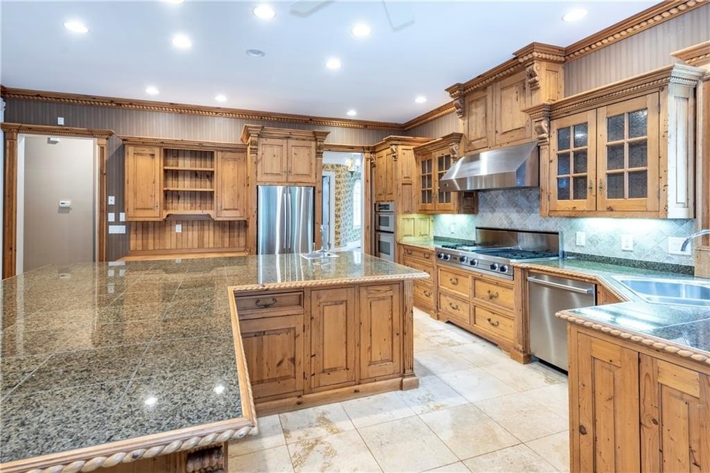 307 Meadowlands Drive, Talking Rock, Georgia, 30175, United States, 4 Bedrooms Bedrooms, ,6 BathroomsBathrooms,Residential,For Sale,307 Meadowlands Drive,1639976