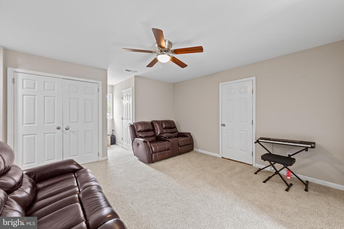 Salisbury, Maryland, 21801, United States, 8 Bedrooms Bedrooms, ,4 BathroomsBathrooms,Residential,For Sale,1857106