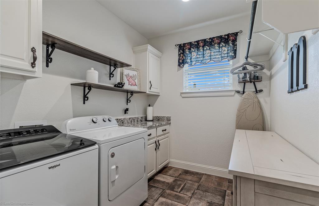 Caddo Mills, Texas, 75135, United States, 3 Bedrooms Bedrooms, ,3 BathroomsBathrooms,Residential,For Sale,1862306