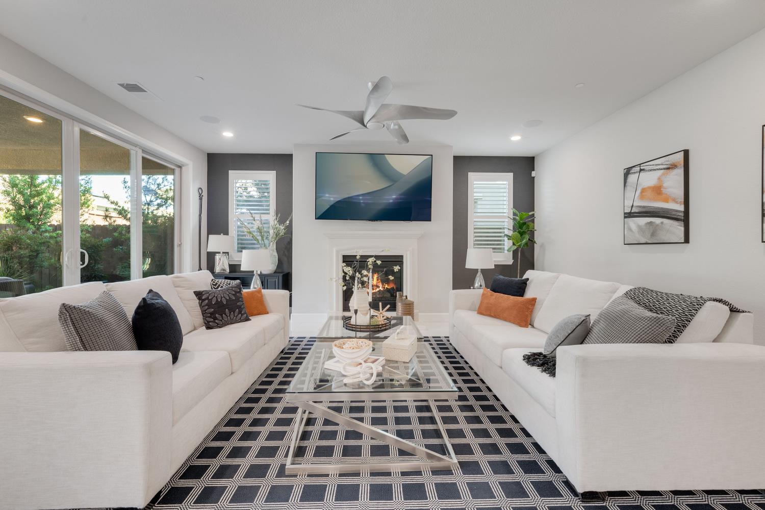 El Dorado Hills, California, 95762, United States, 3 Bedrooms Bedrooms, ,3 BathroomsBathrooms,Residential,For Sale,1987494