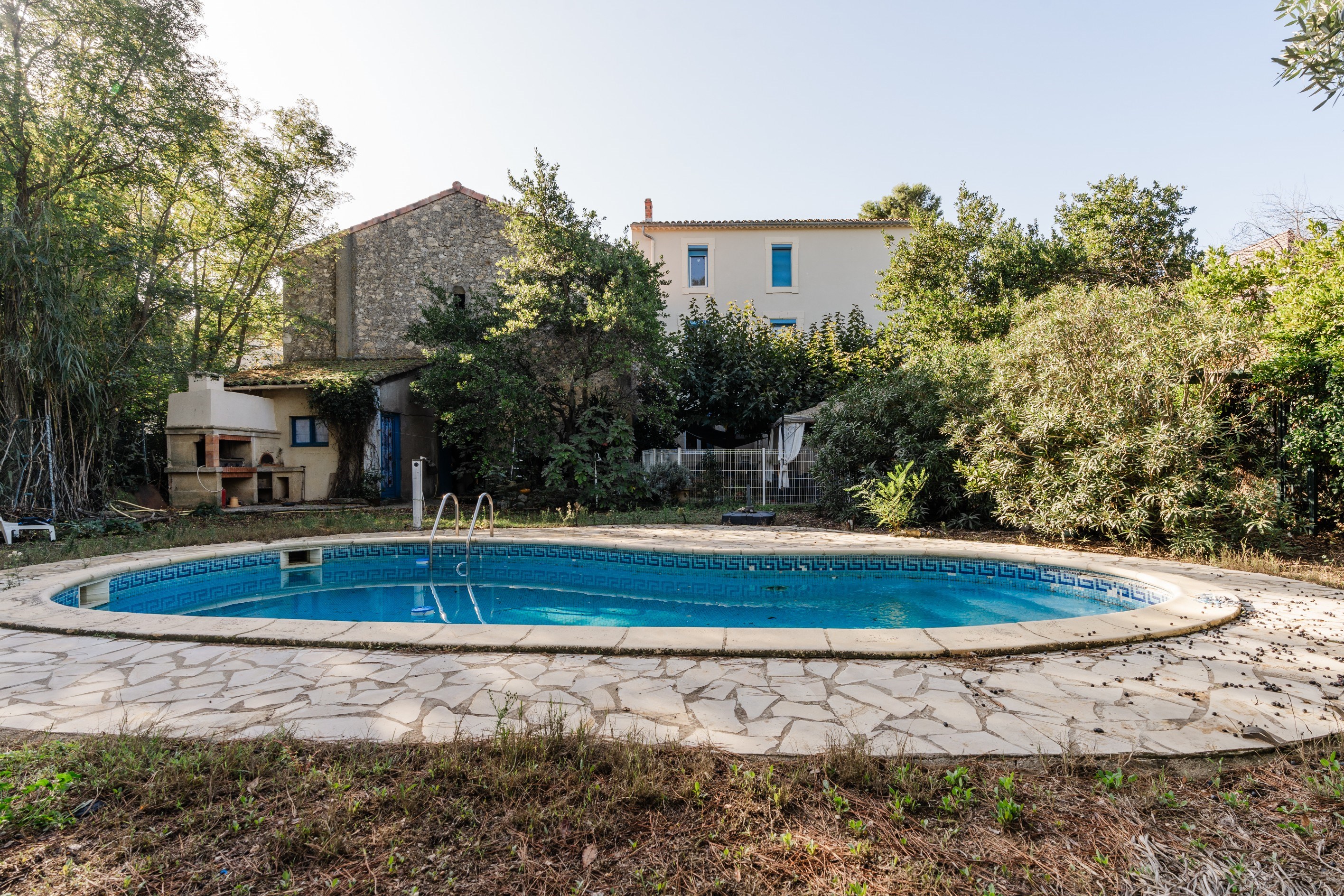  Bourgeois house with cellar, garden, and pool - 物件實景