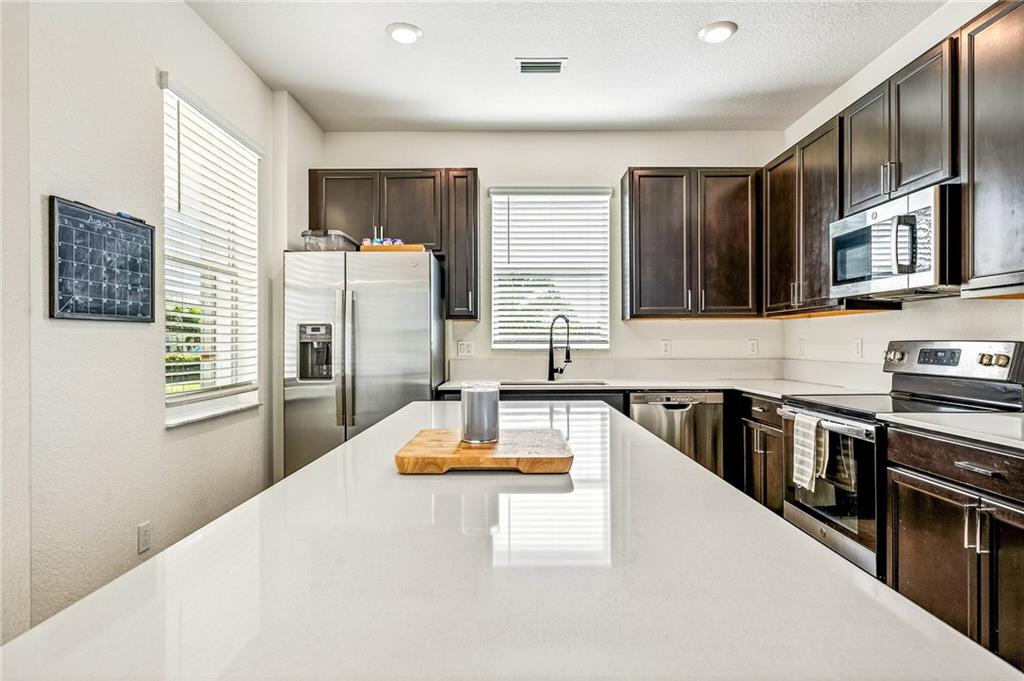 Vero Beach, Florida, 32967, United States, 4 Bedrooms Bedrooms, ,3 BathroomsBathrooms,Residential,For Sale,1918016