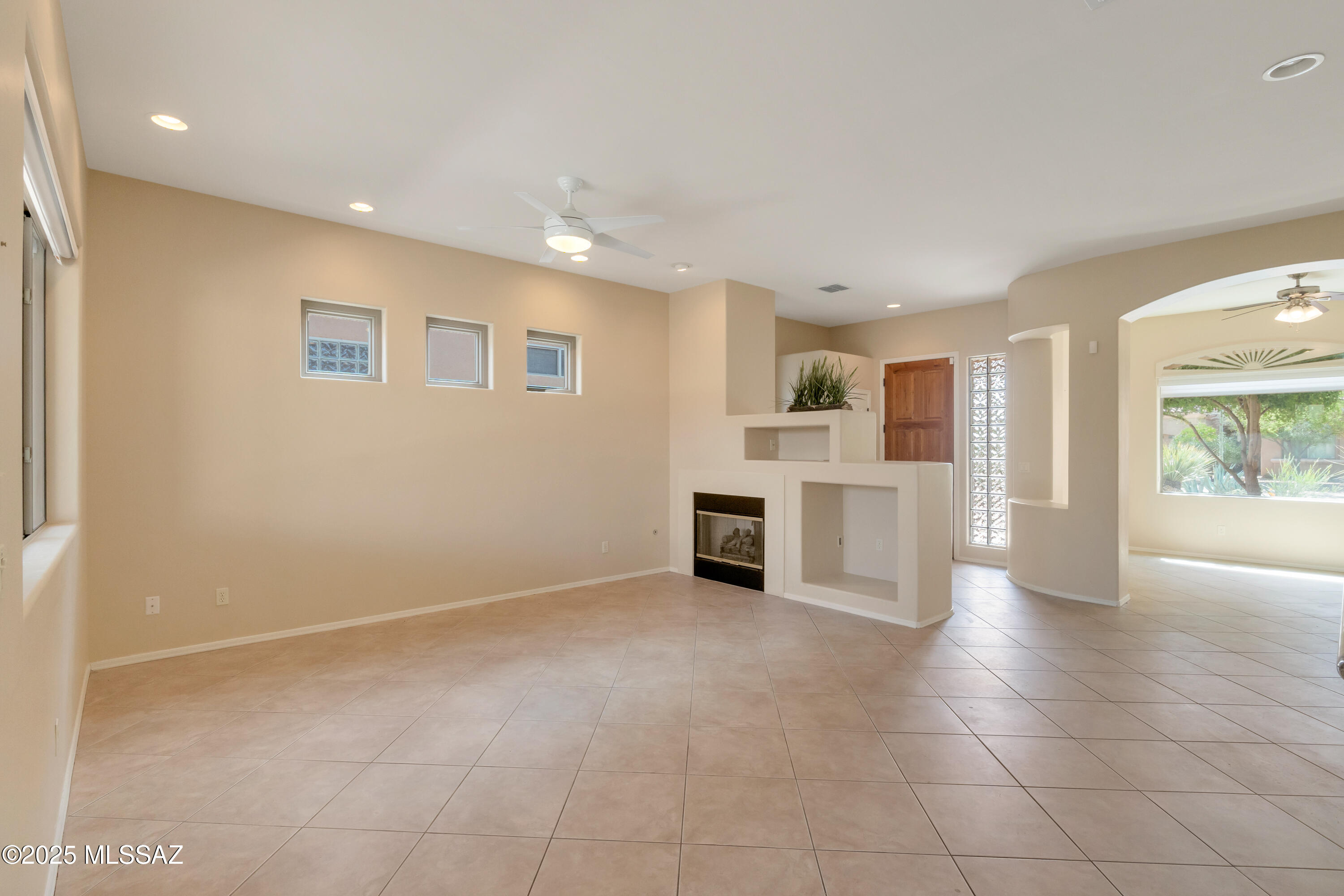 Tucson, Arizona, 85718, United States, 3 Bedrooms Bedrooms, ,2 BathroomsBathrooms,Residential,For Sale,1847583