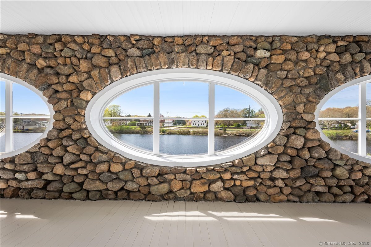Stonington, Connecticut, 06379, United States, 3 Bedrooms Bedrooms, ,3 BathroomsBathrooms,Residential,For Sale,1830506