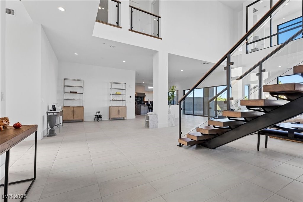 Las Vegas, Nevada, 89135, United States, 5 Bedrooms Bedrooms, ,6 BathroomsBathrooms,Residential,For Sale,1987610