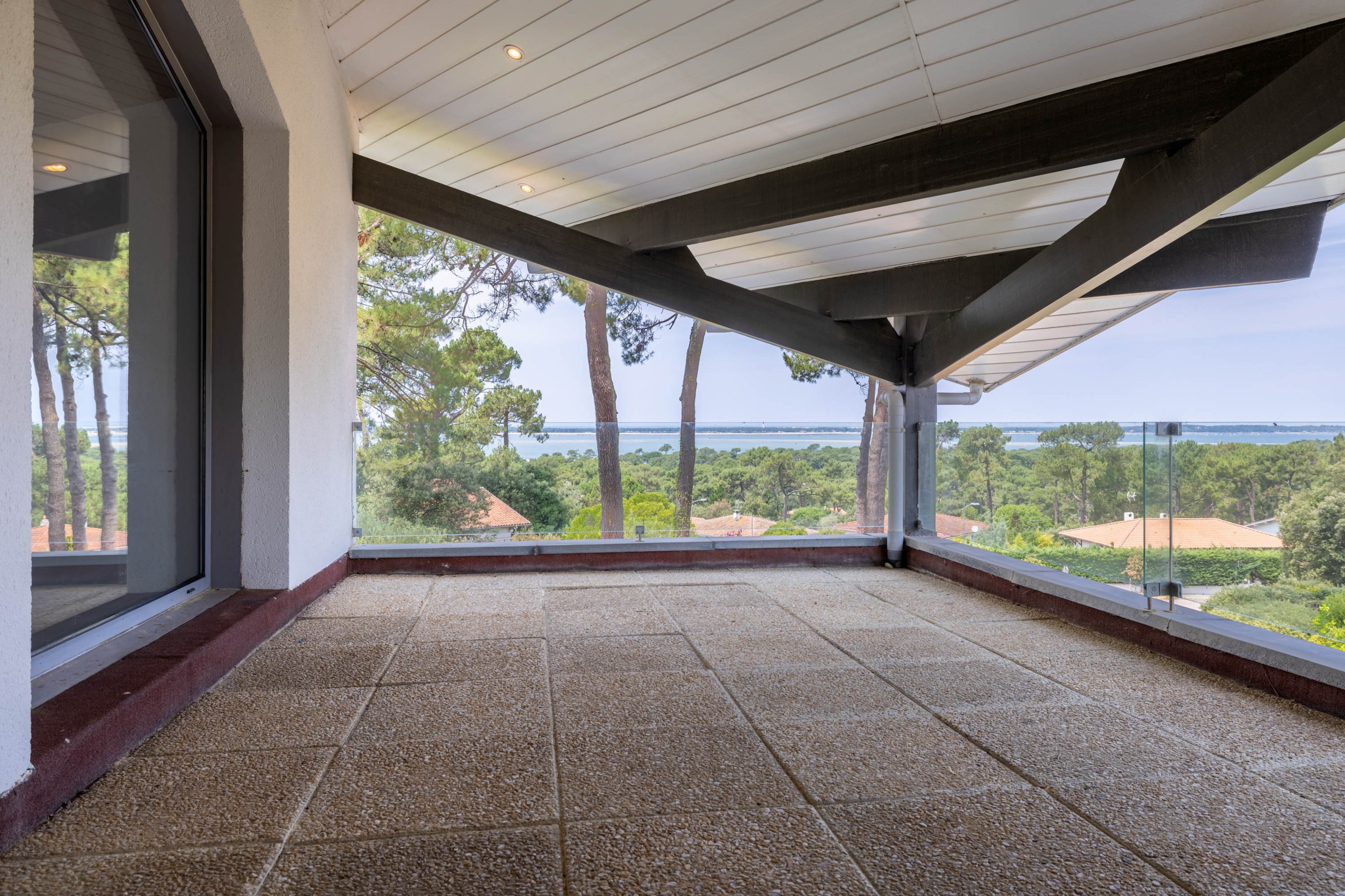  ARCHITECT-DESIGNED VILLA WITH PANORAMIC VIEWS OVER ARCACHON BAY - 物件實景