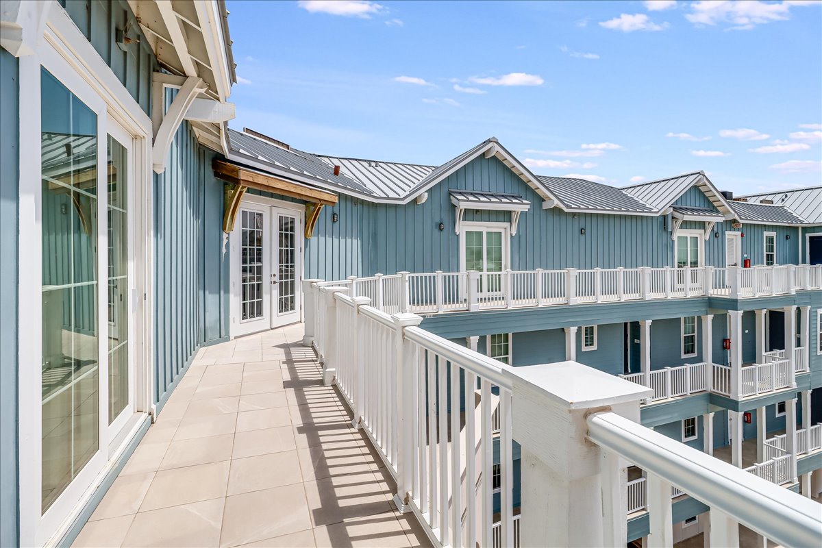 Port Aransas, Texas, 78373, United States, 3 Bedrooms Bedrooms, ,5 BathroomsBathrooms,Residential,For Sale,1994258