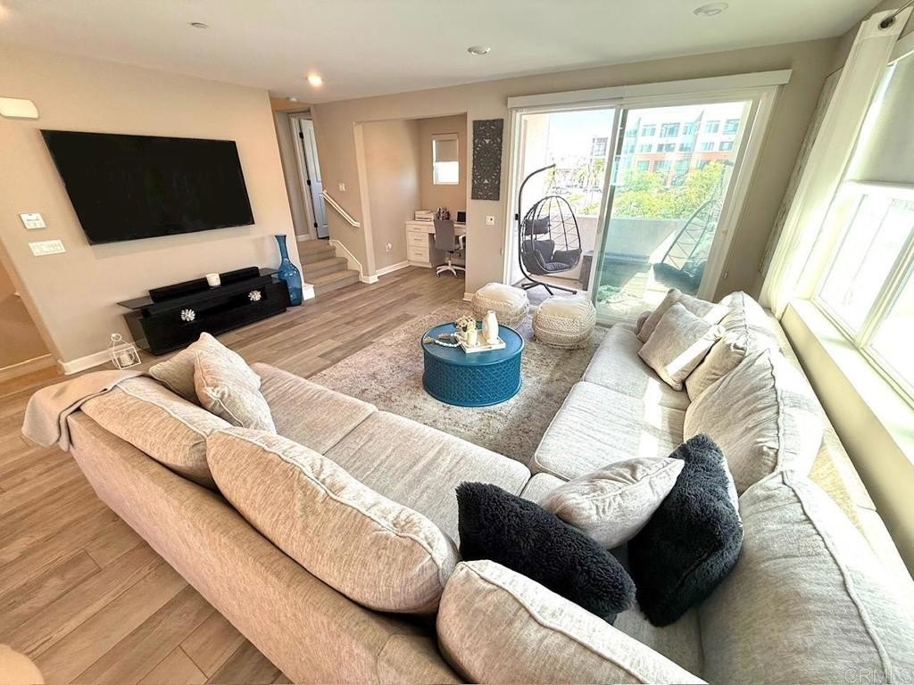 Chula Vista, California, 91915, United States, 4 Bedrooms Bedrooms, ,5 BathroomsBathrooms,Residential,For Sale,1889909
