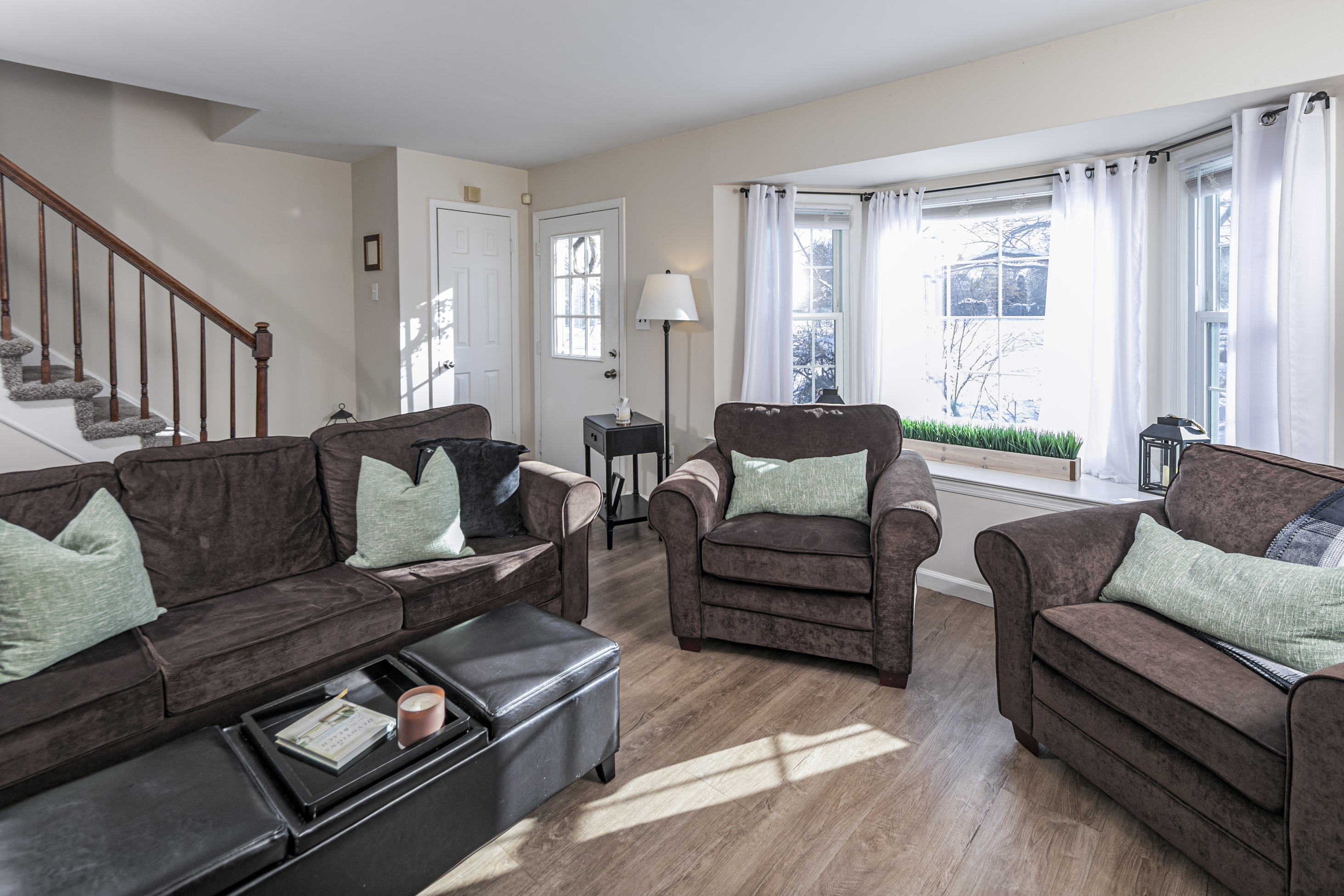  Williamsburg Square Townhouse with New Kitchen, Floors & Bath - 物件實景