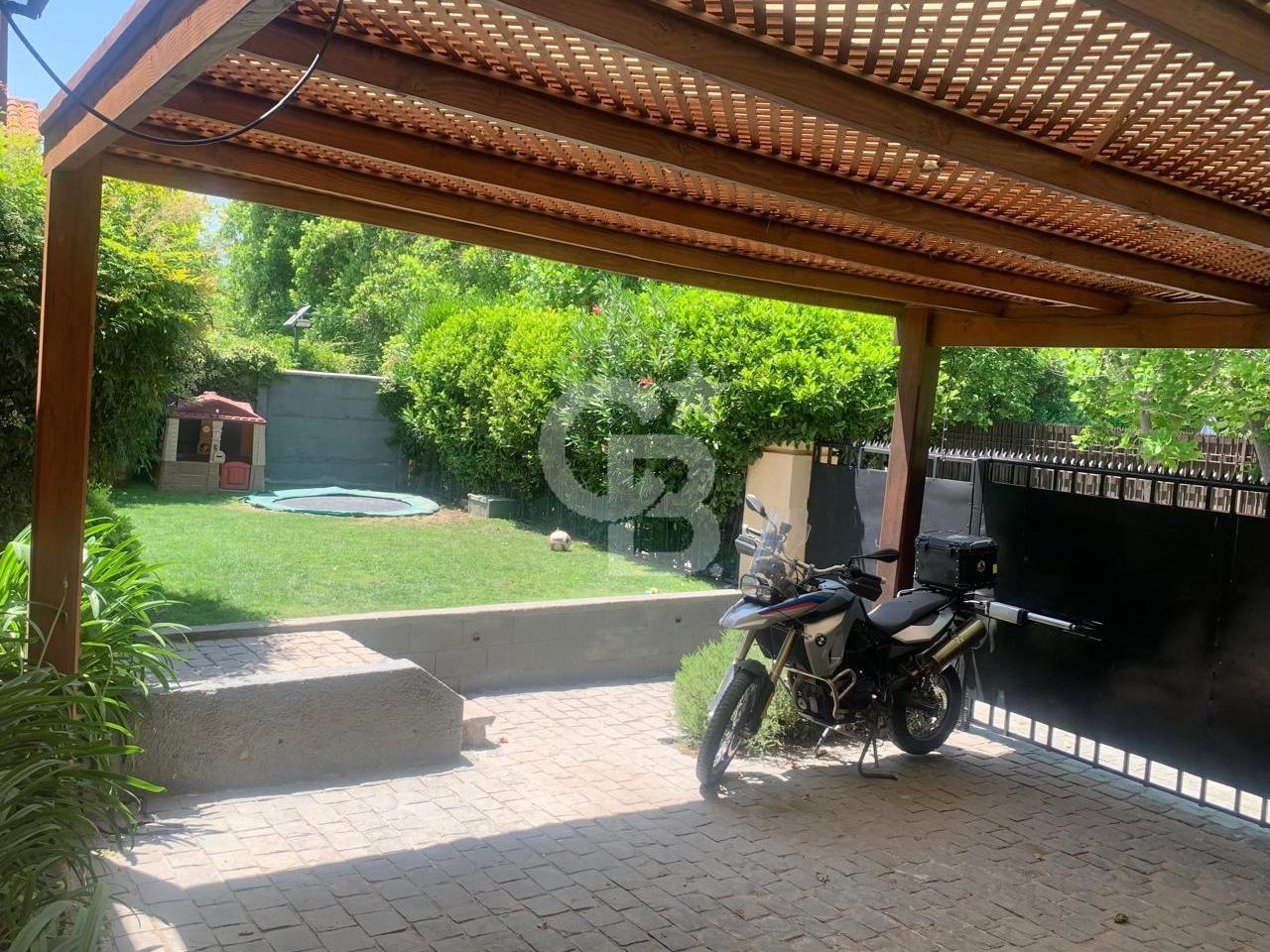 Lo Barnechea, Chile, 6 Bedrooms Bedrooms, ,5 BathroomsBathrooms,Residential,For Sale,1998928