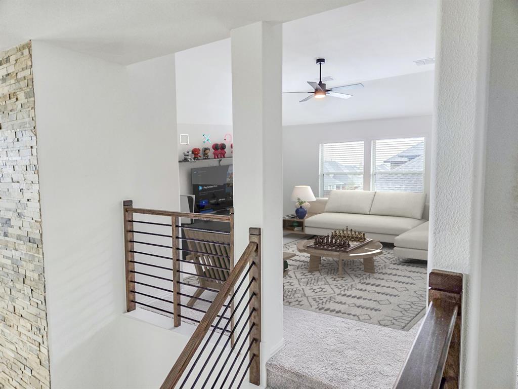 Justin, Texas, 76247, United States, 5 Bedrooms Bedrooms, ,4 BathroomsBathrooms,Residential,For Sale,1982092