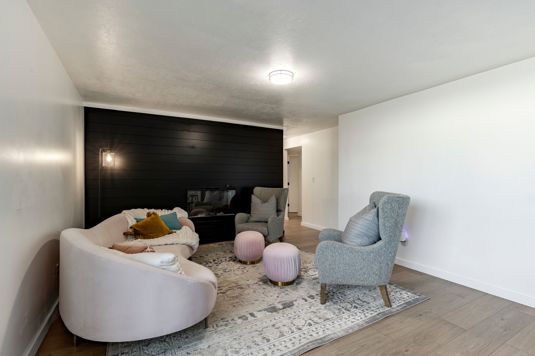  Modern Renovation Meets Flexible Living - 物件實景