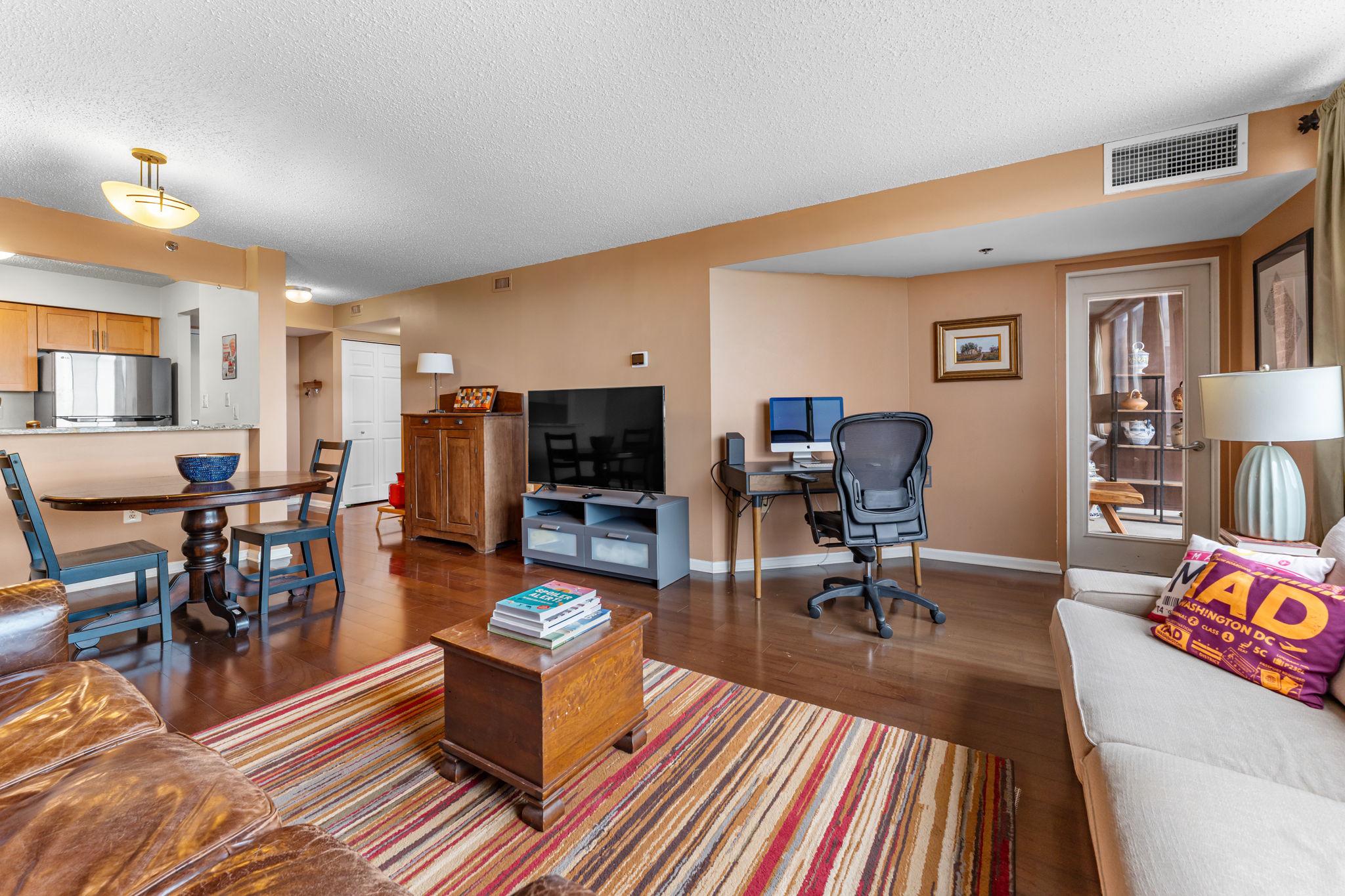  10101 Grosvenor Place, Rockville, MD, 20852 - 物件實景